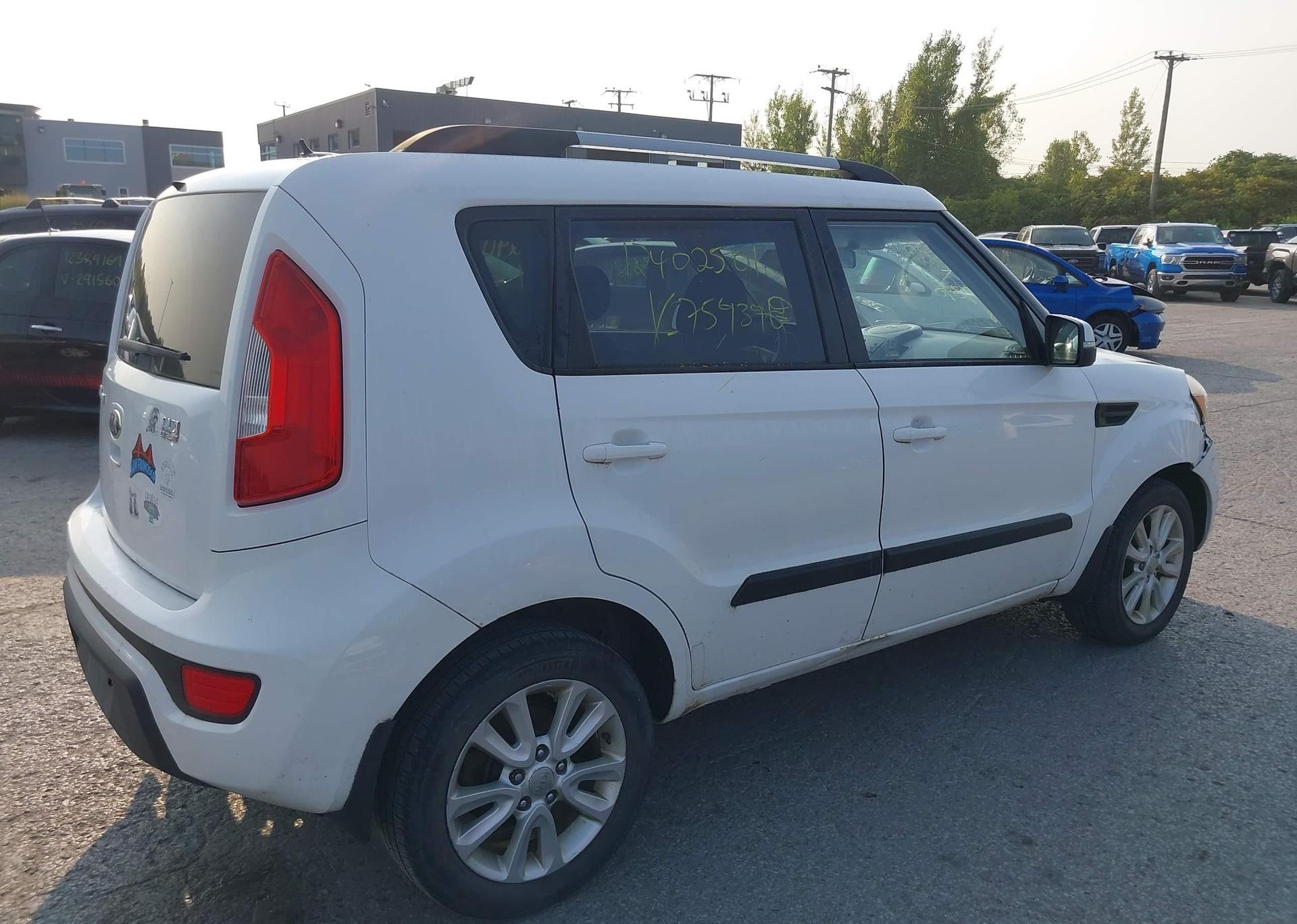 2013 KIA SOUL