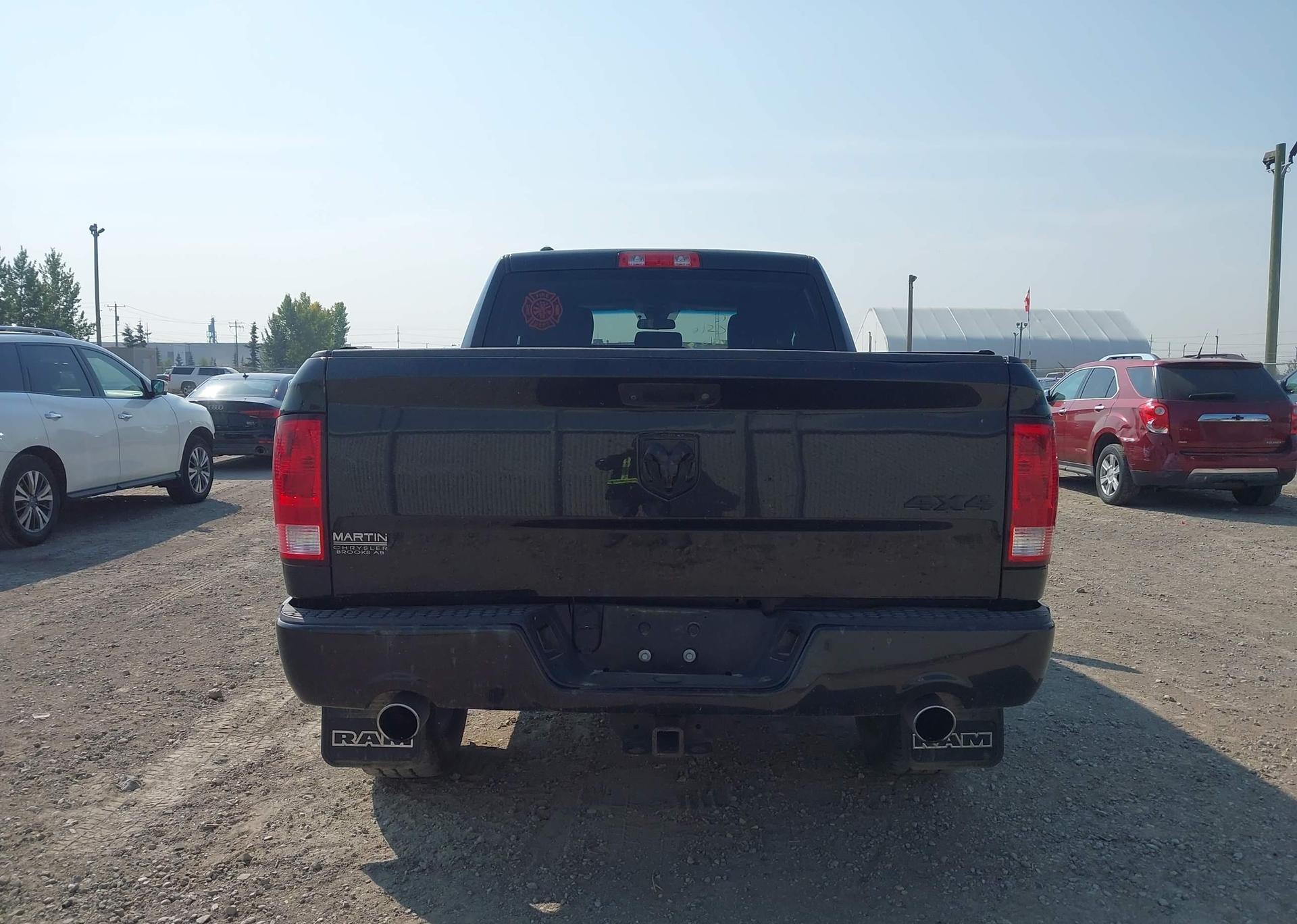 2017 RAM 1500 ST