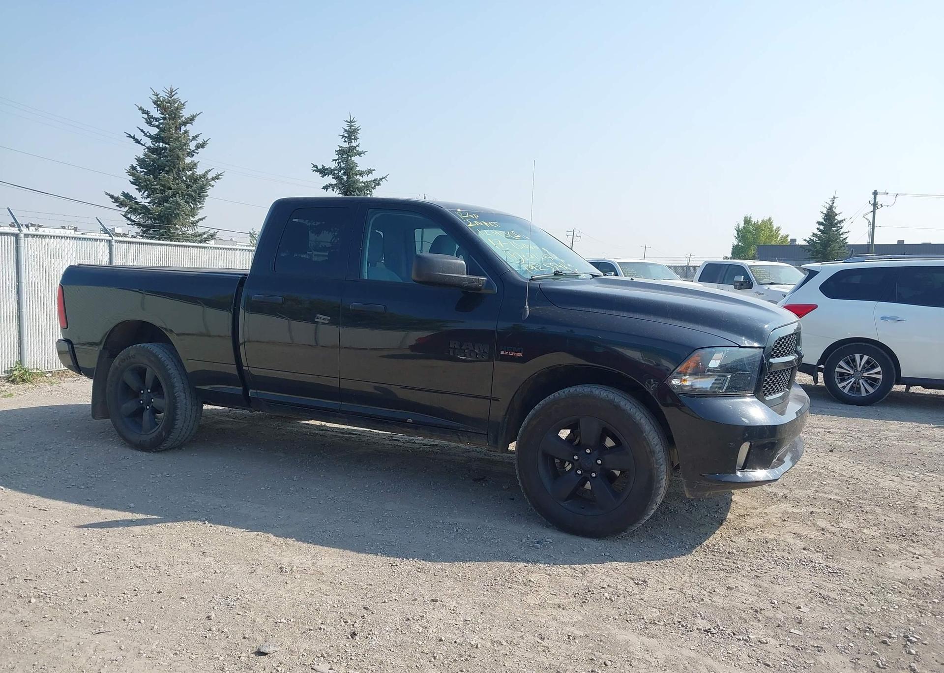 2017 RAM 1500 ST
