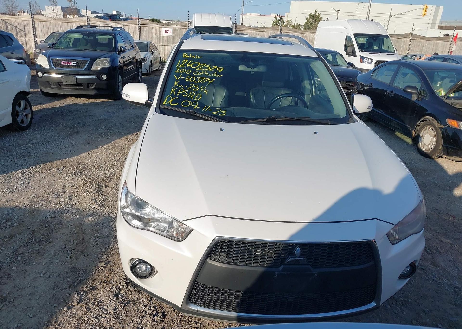 2010 MITSUBISHI outlander