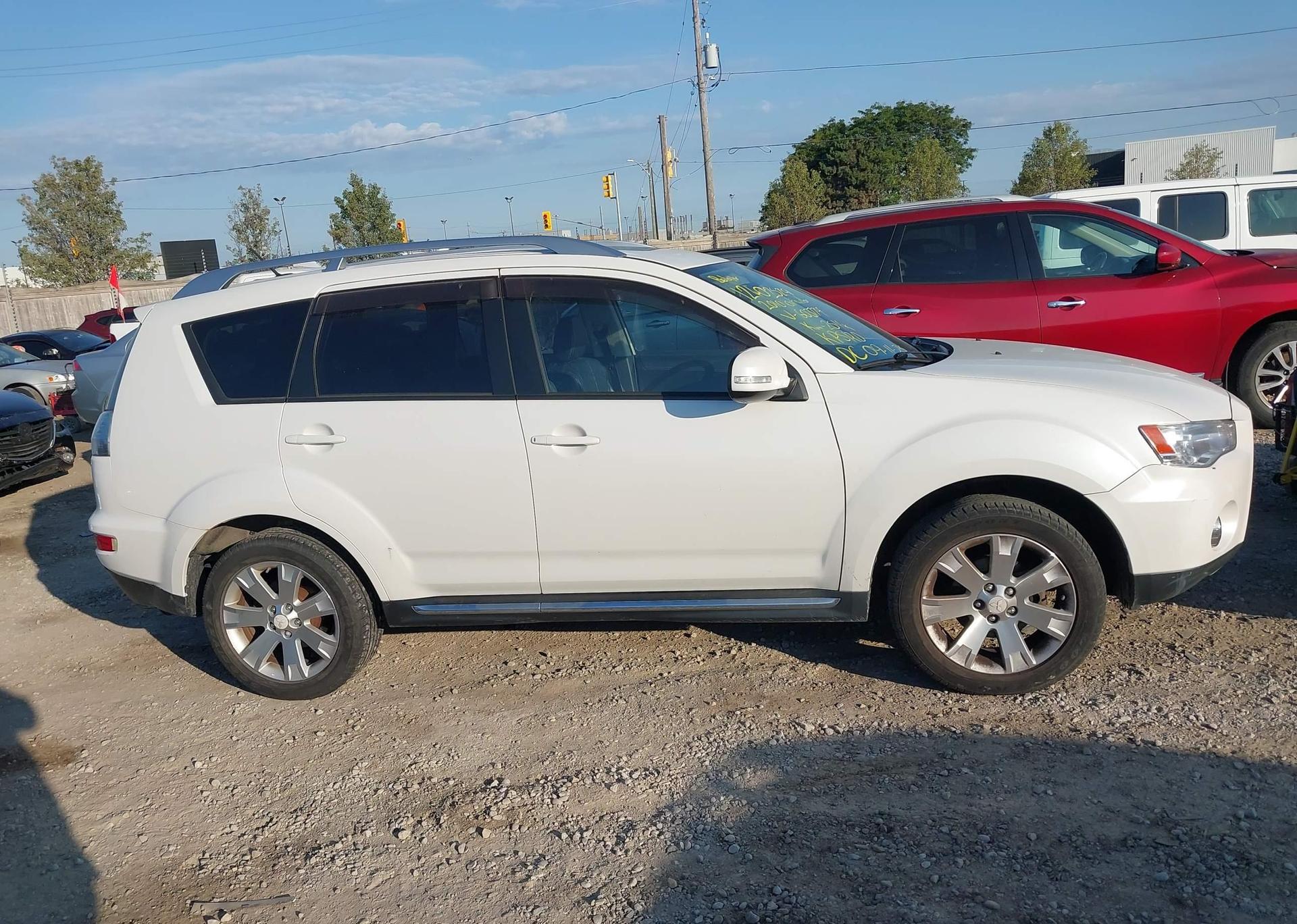 2010 MITSUBISHI outlander