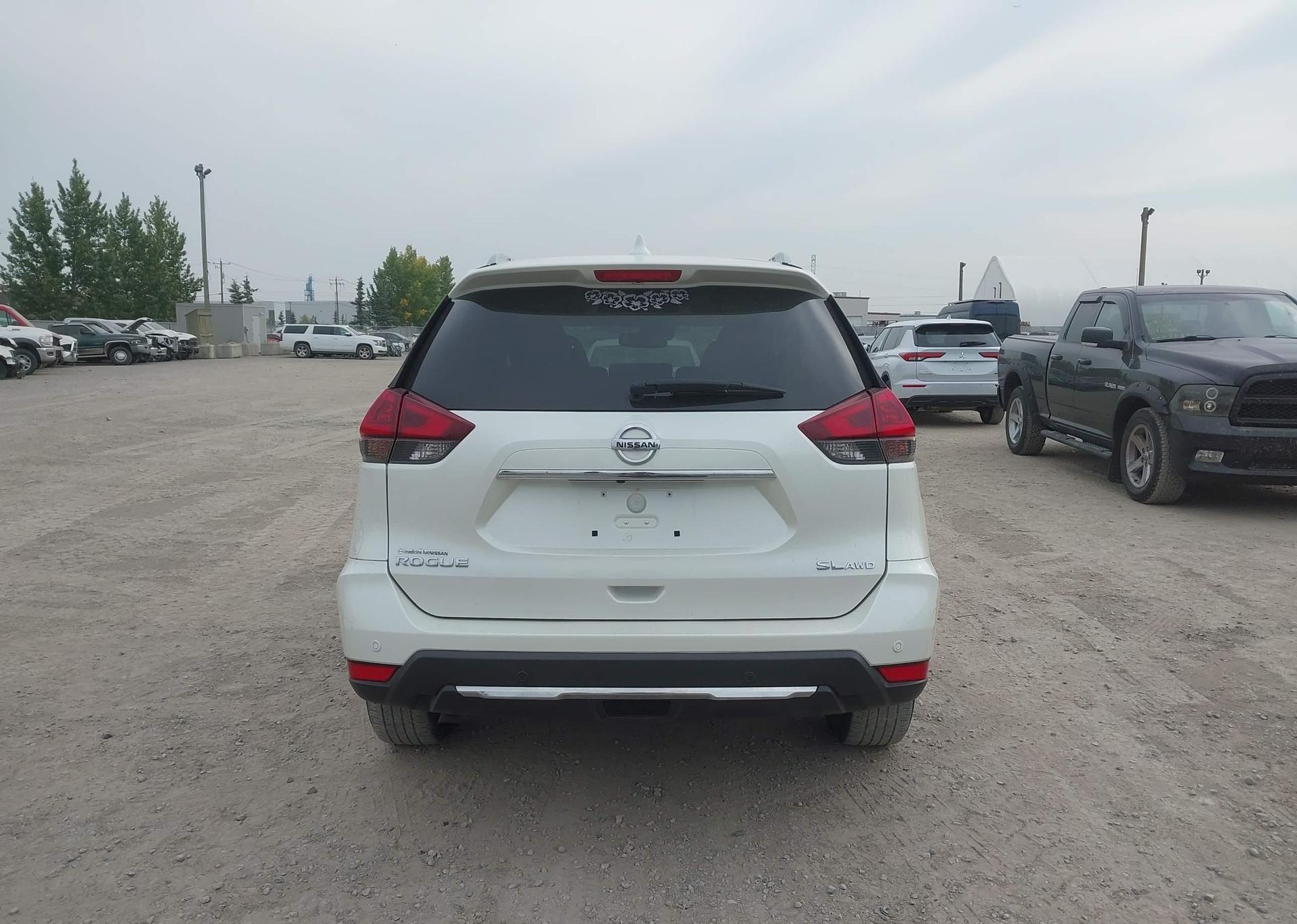 2020 NISSAN ROGUE S