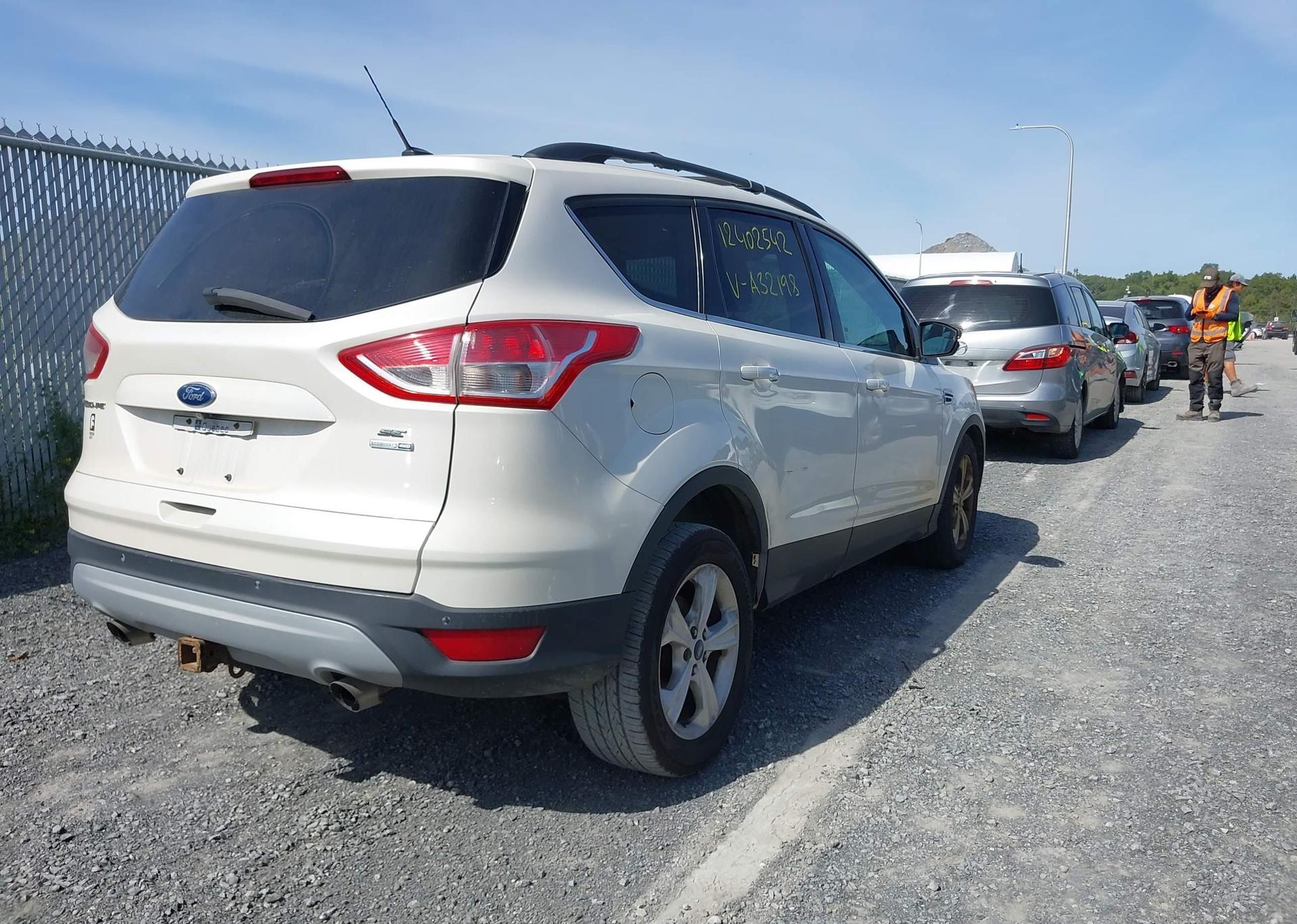 2014 FORD ESCAPE SE