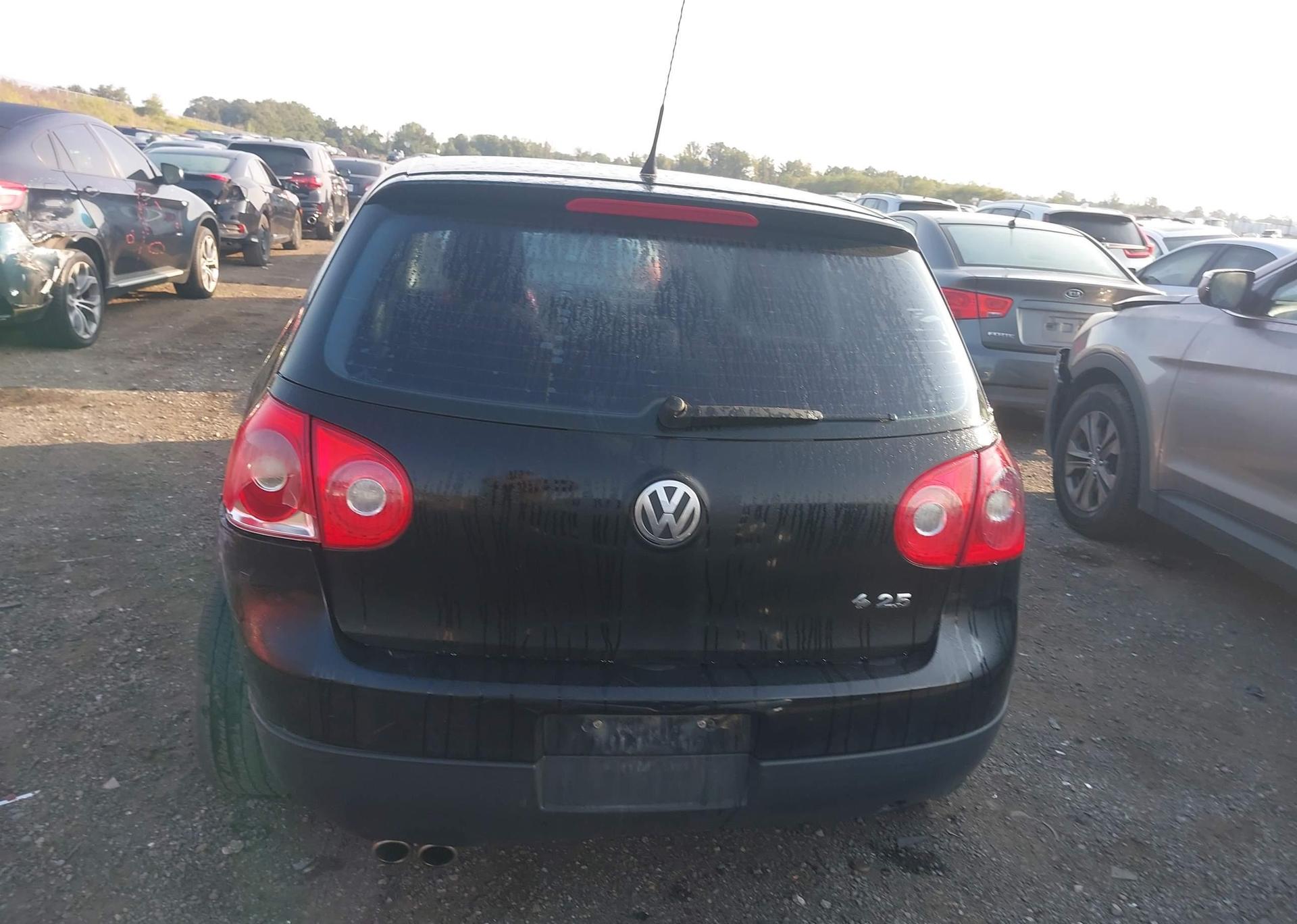 2008 VOLKSWAGEN RABBIT 3-DOOR TRENDLINE