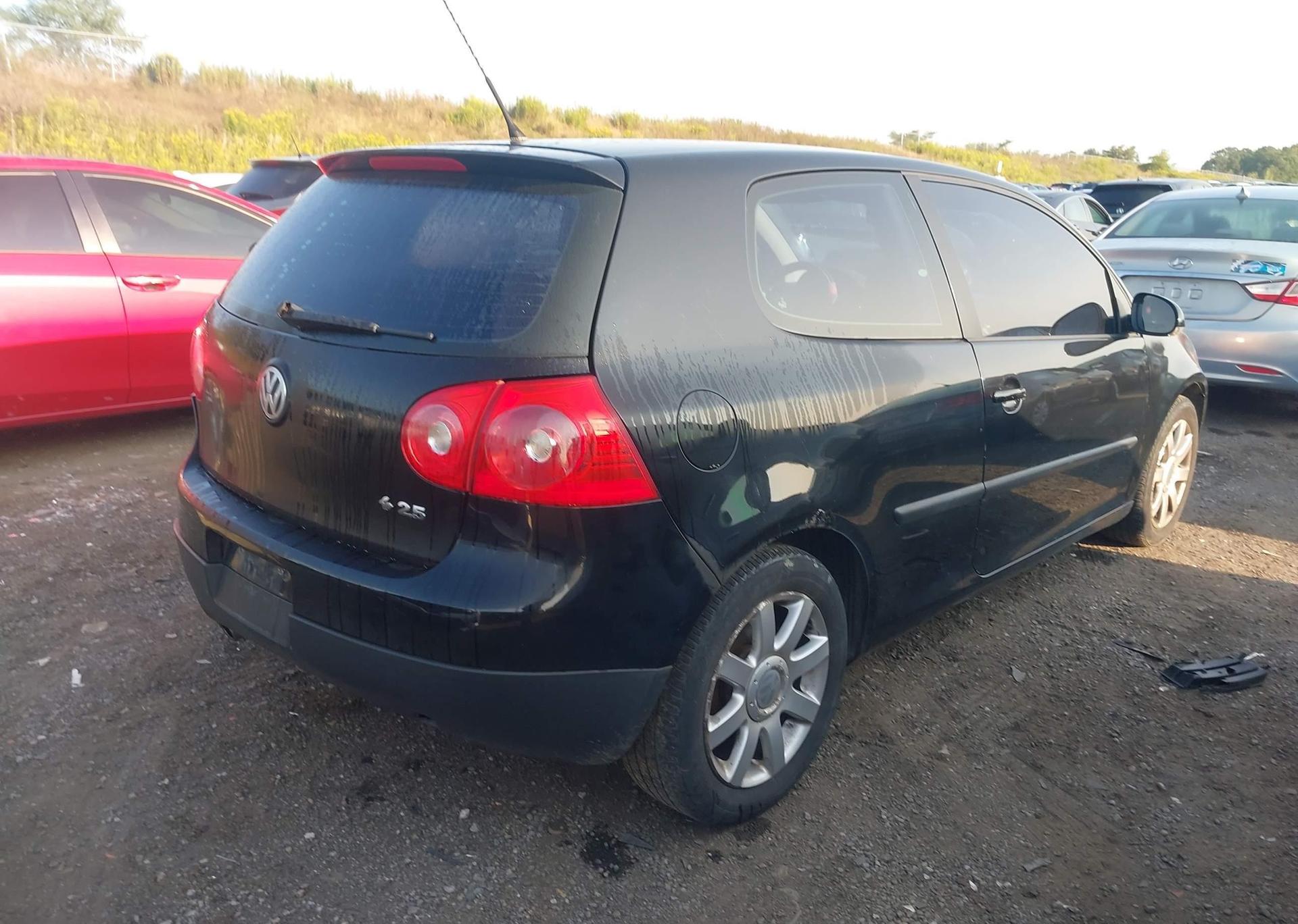 2008 VOLKSWAGEN RABBIT 3-DOOR TRENDLINE