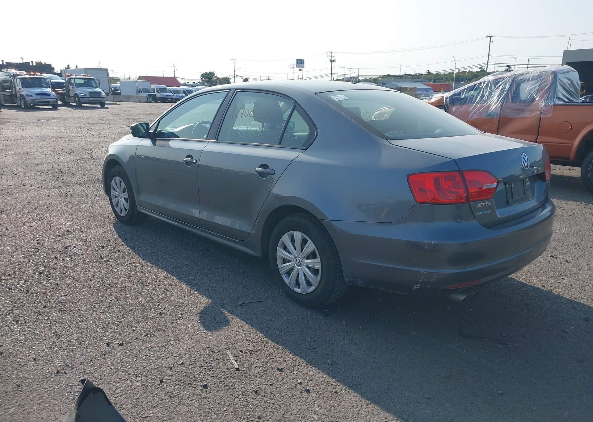 2014 VOLKSWAGEN JETTA 2.0L TRENDLINE+