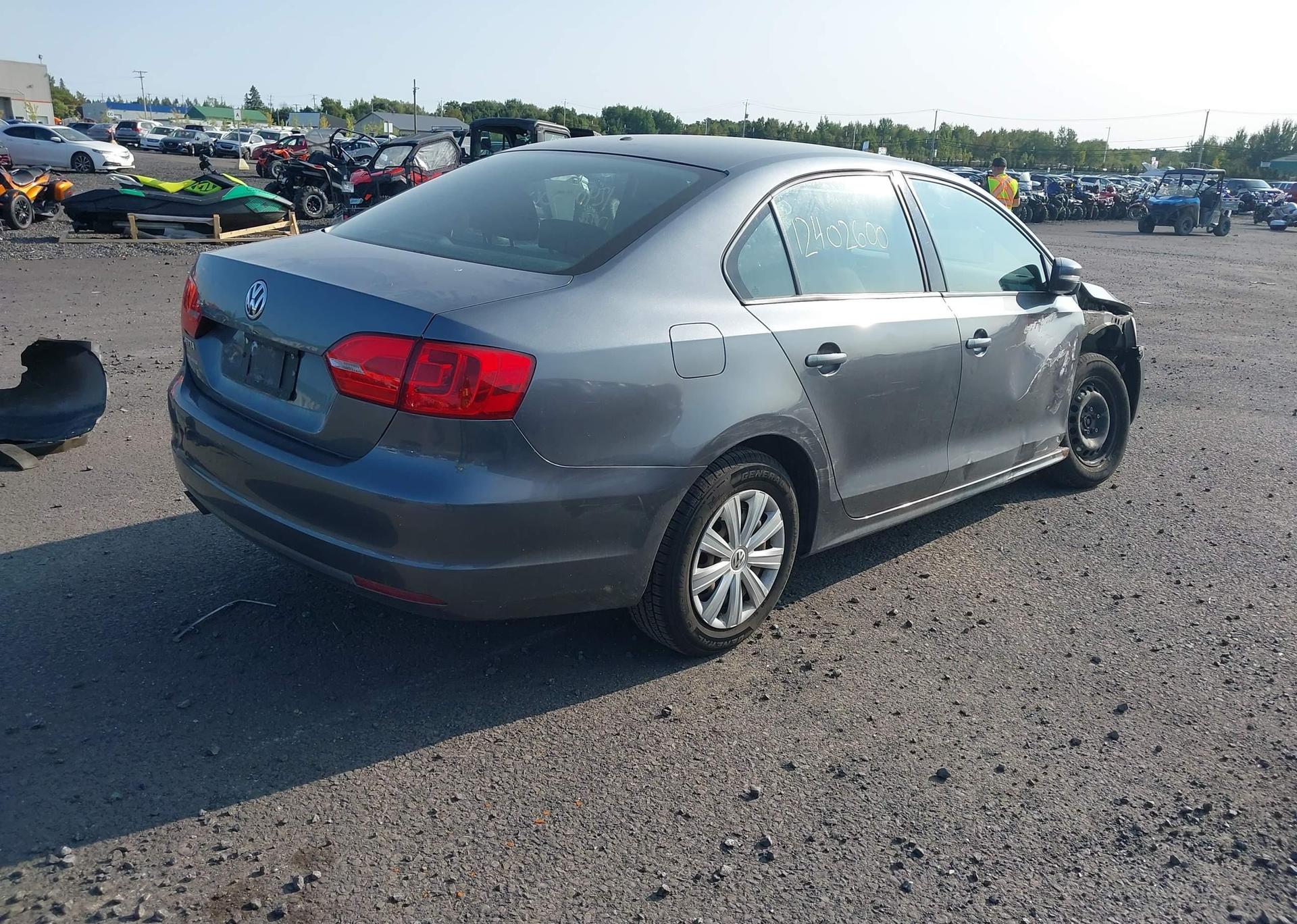 2014 VOLKSWAGEN JETTA 2.0L TRENDLINE+