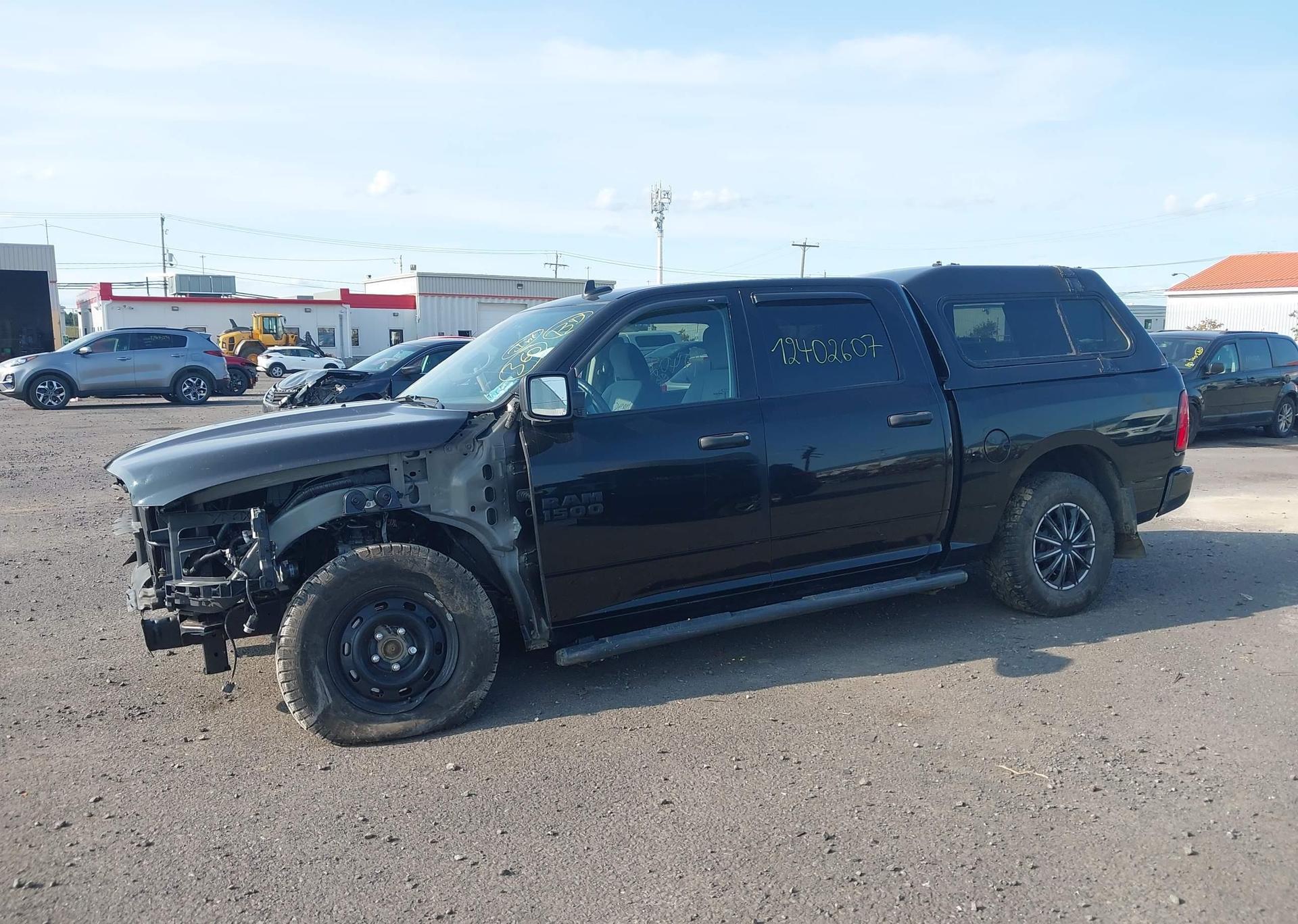 2023 RAM 1500 CLASSIC SLT