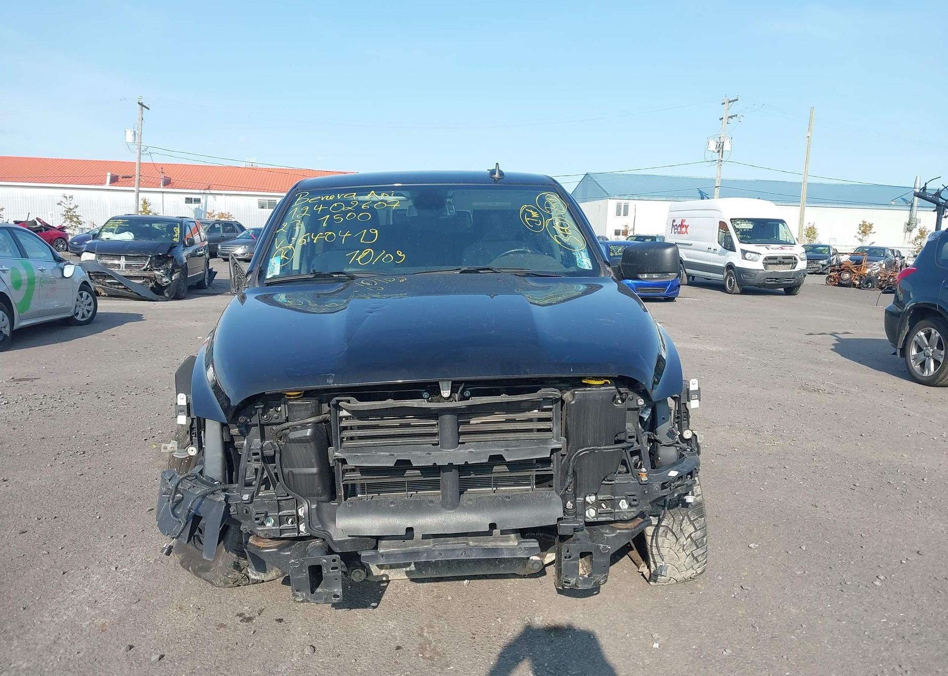 2023 RAM 1500 CLASSIC SLT