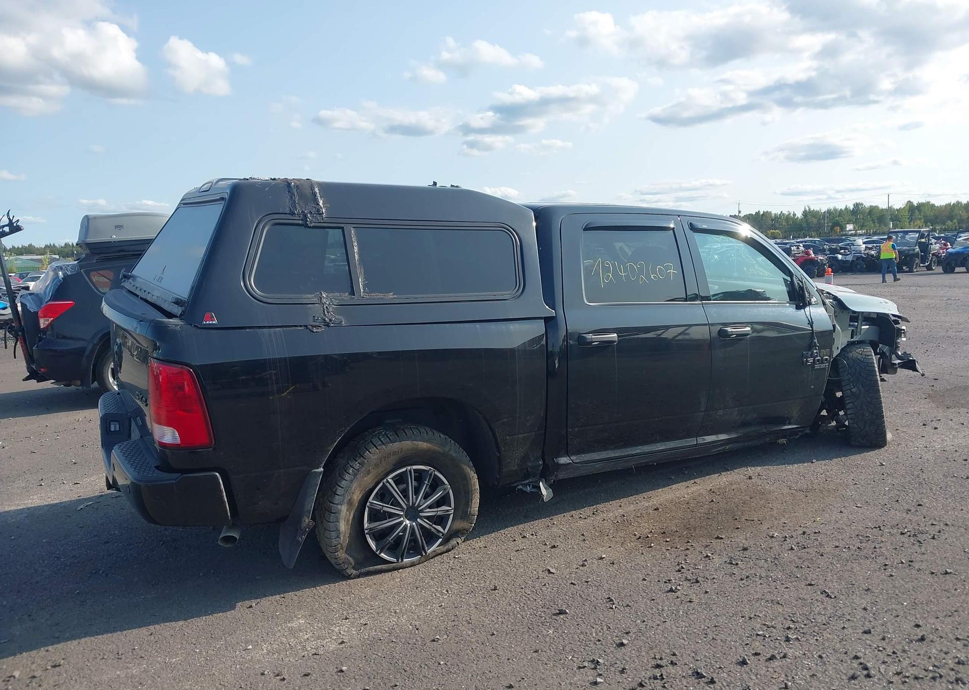 2023 RAM 1500 CLASSIC SLT