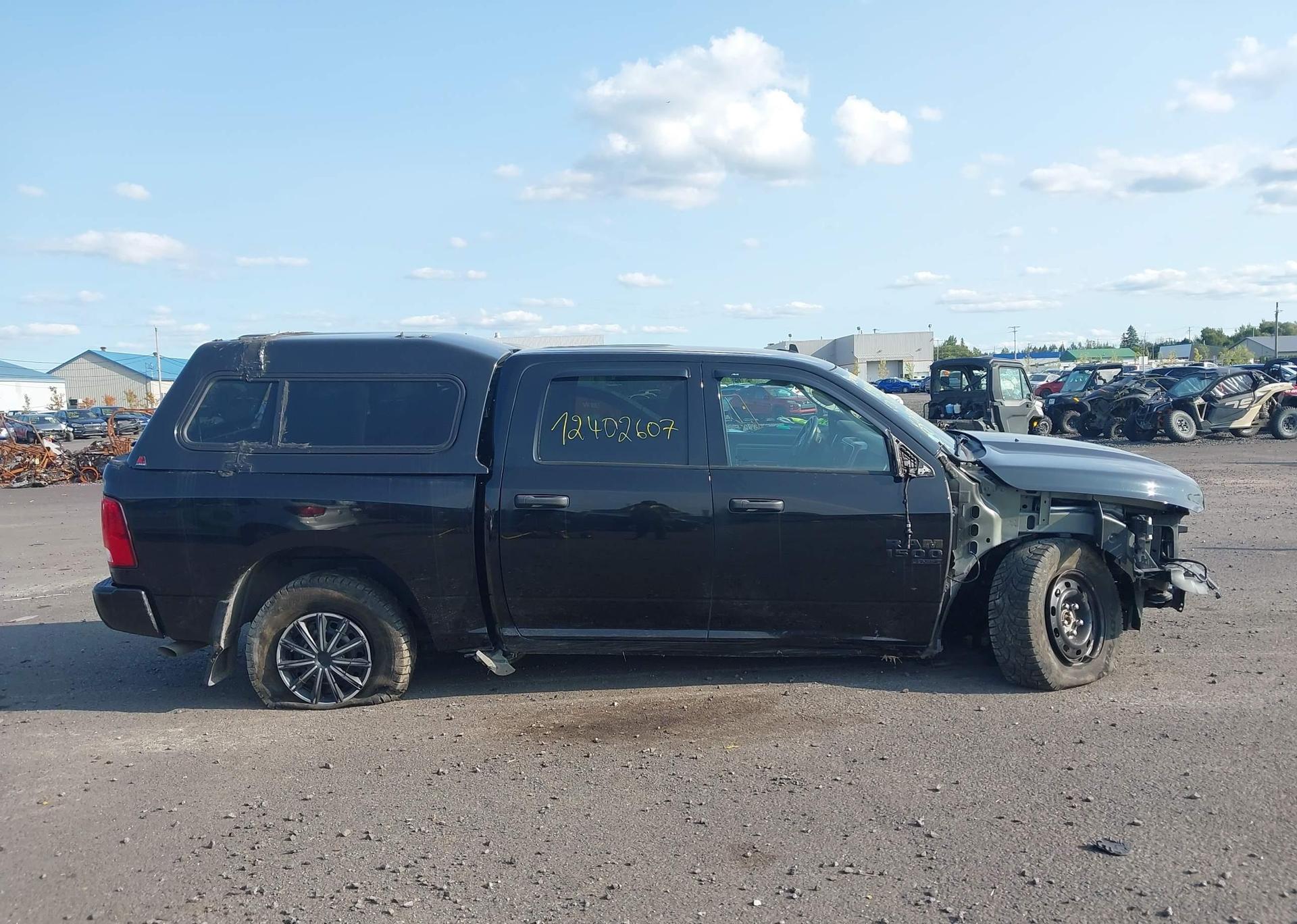 2023 RAM 1500 CLASSIC SLT