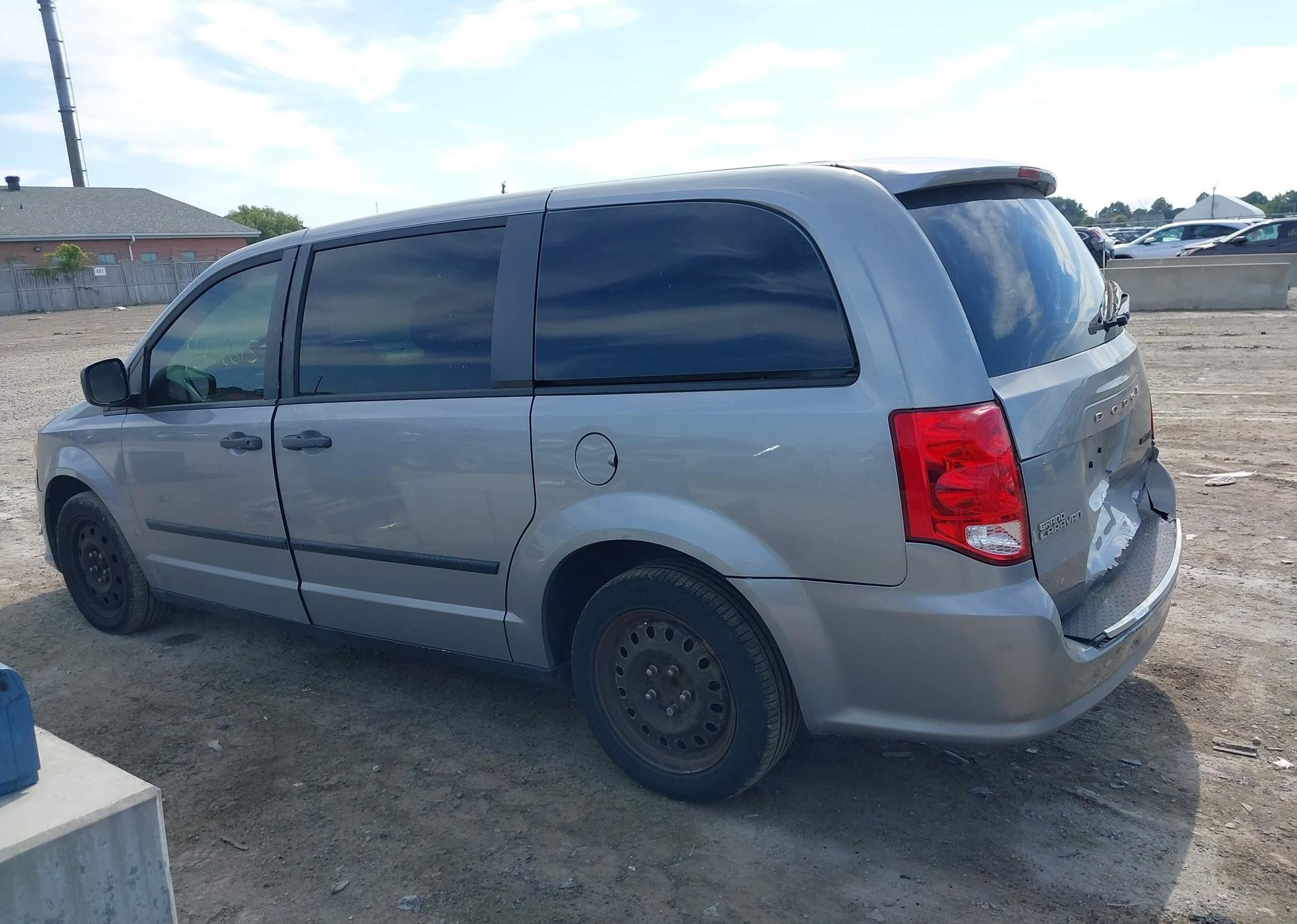 2016 DODGE GRAND CARAVAN SE
