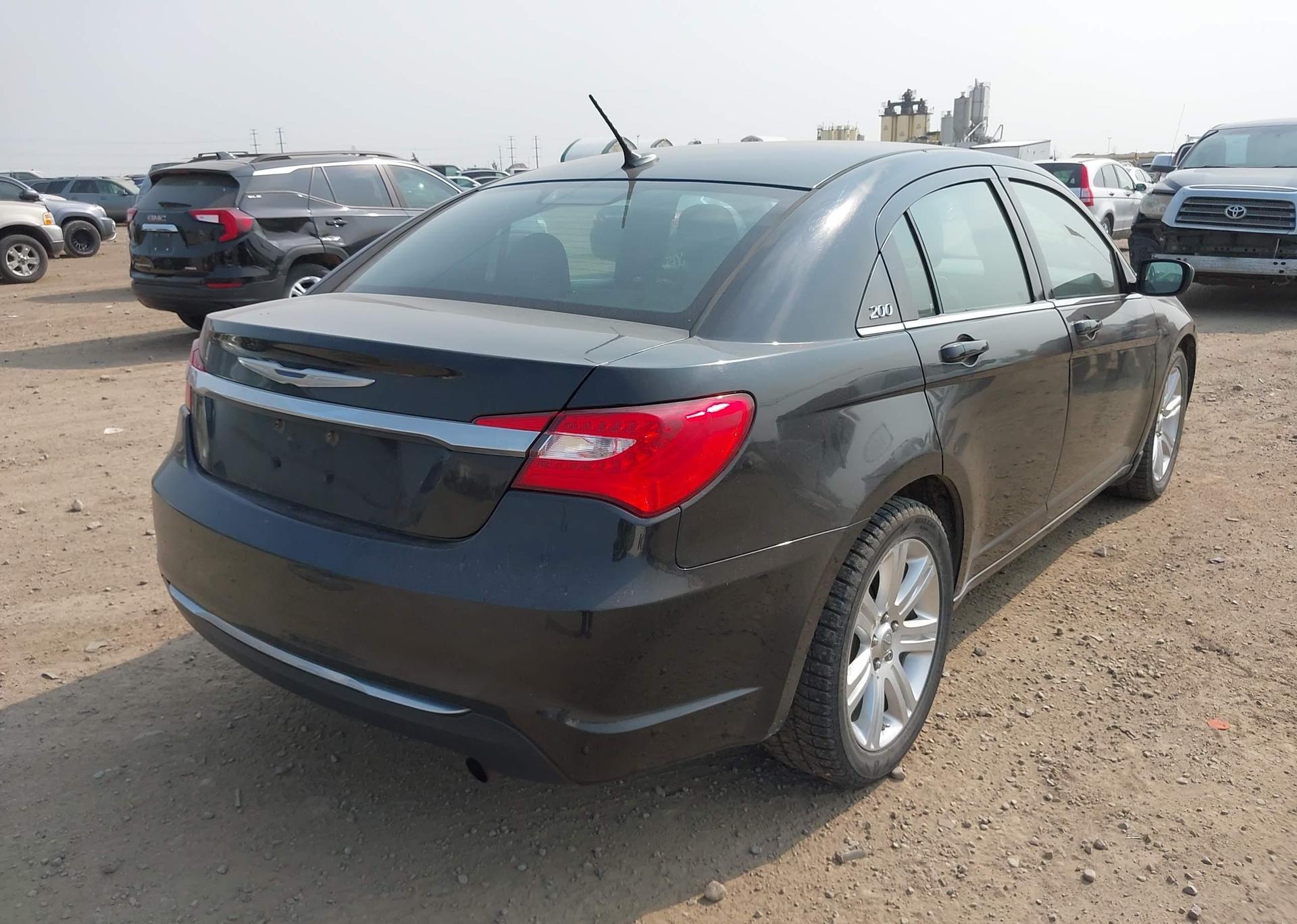 2013 CHRYSLER 200 TOURING
