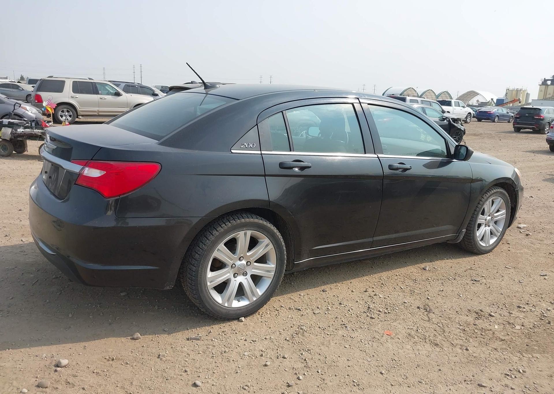 2013 CHRYSLER 200 TOURING
