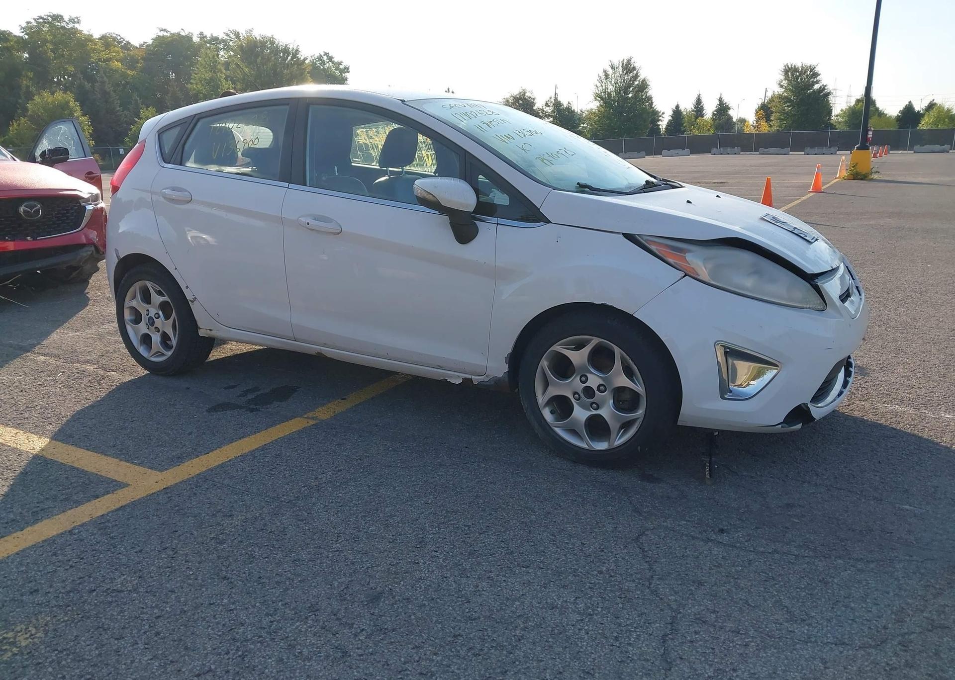 2011 FORD FIESTA SES