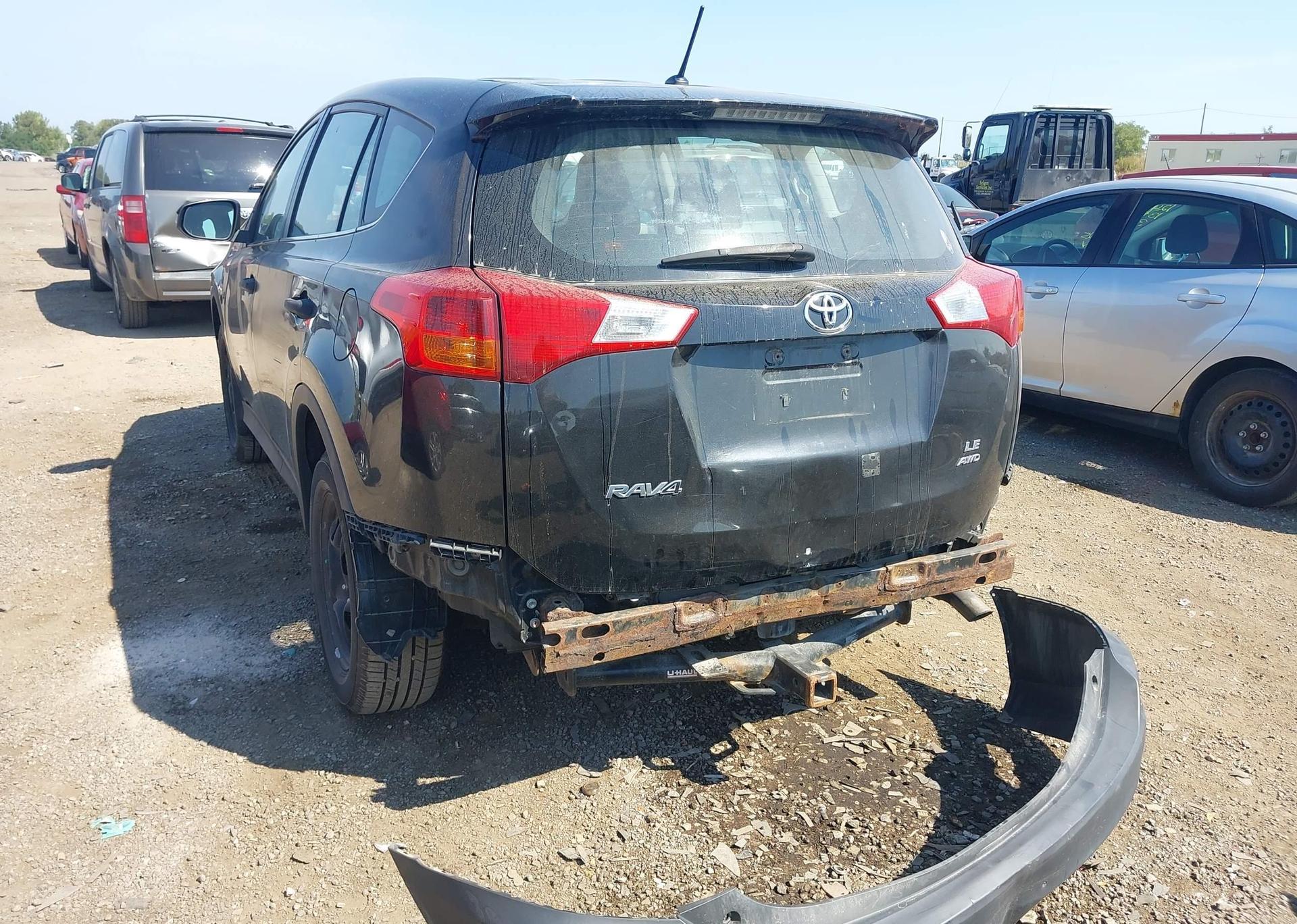2013 TOYOTA RAV4 LE