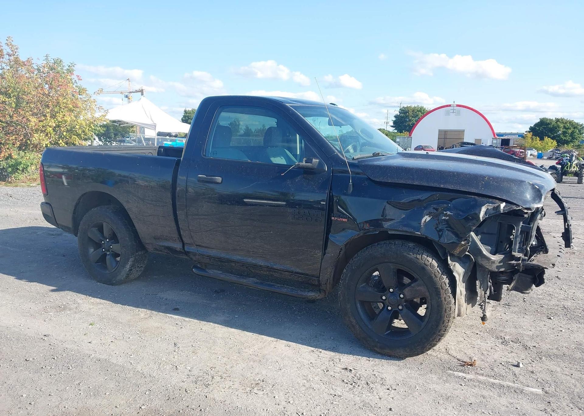 2016 RAM 1500 ST