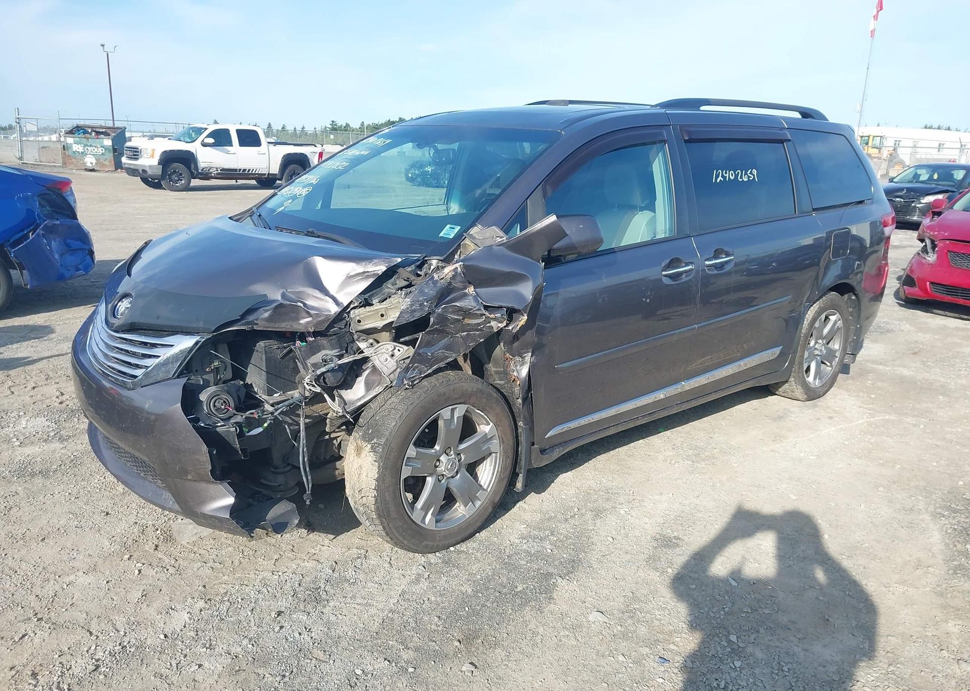 2012 TOYOTA SIENNA XLE 7 PASSENGER