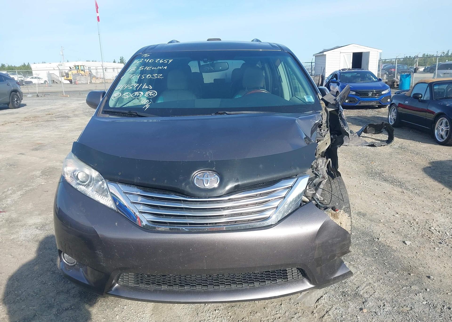 2012 TOYOTA SIENNA XLE 7 PASSENGER