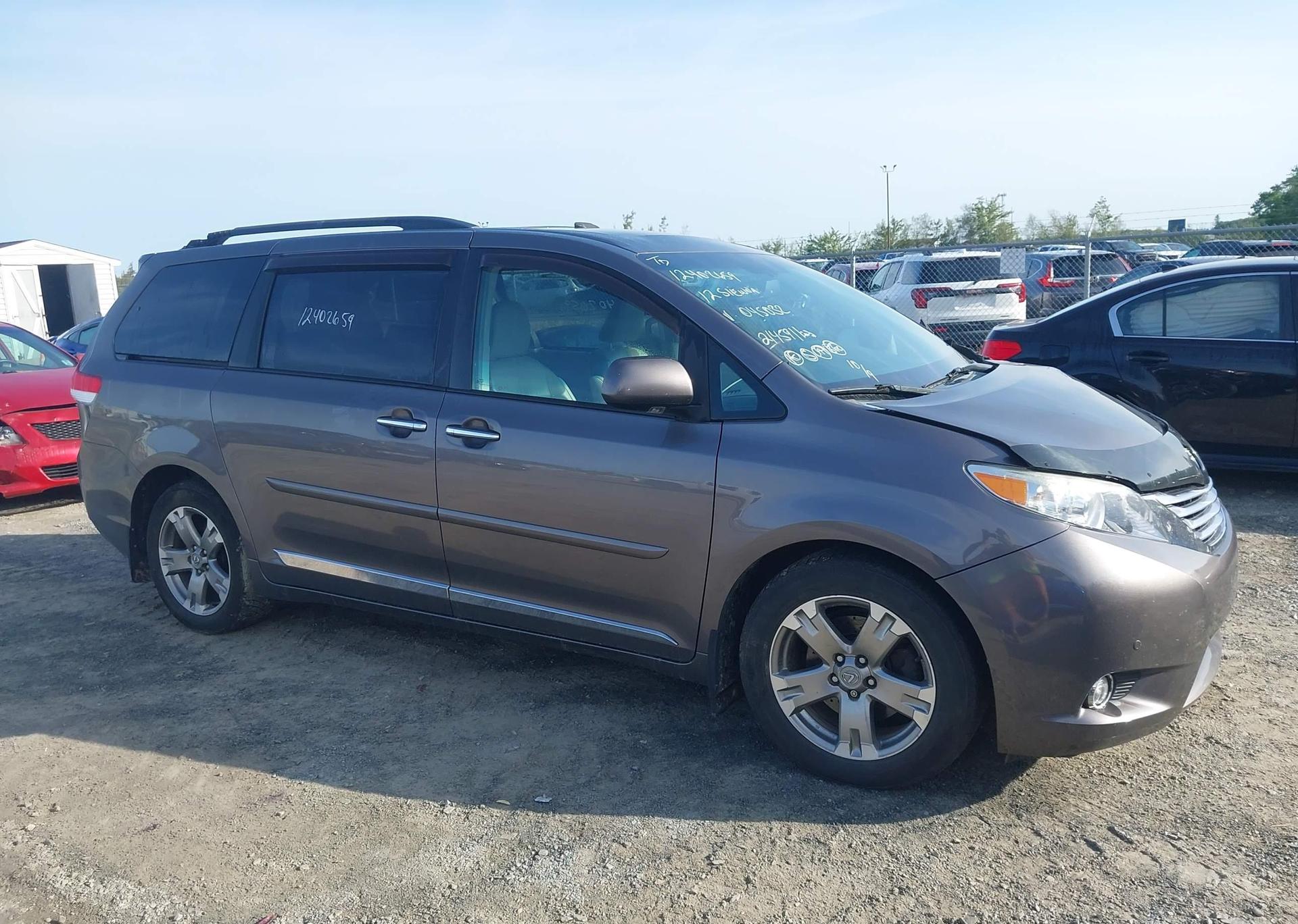 2012 TOYOTA SIENNA XLE 7 PASSENGER