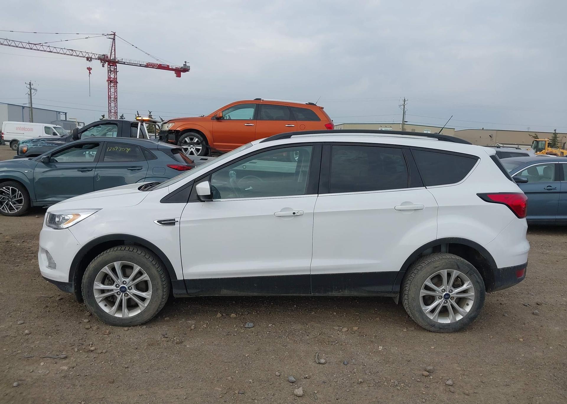 2019 FORD ESCAPE SEL