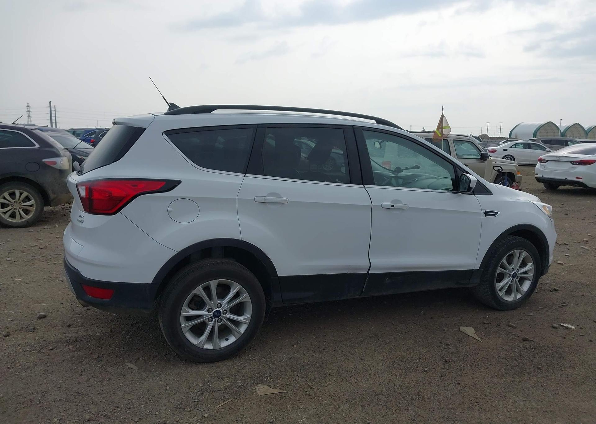 2019 FORD ESCAPE SEL