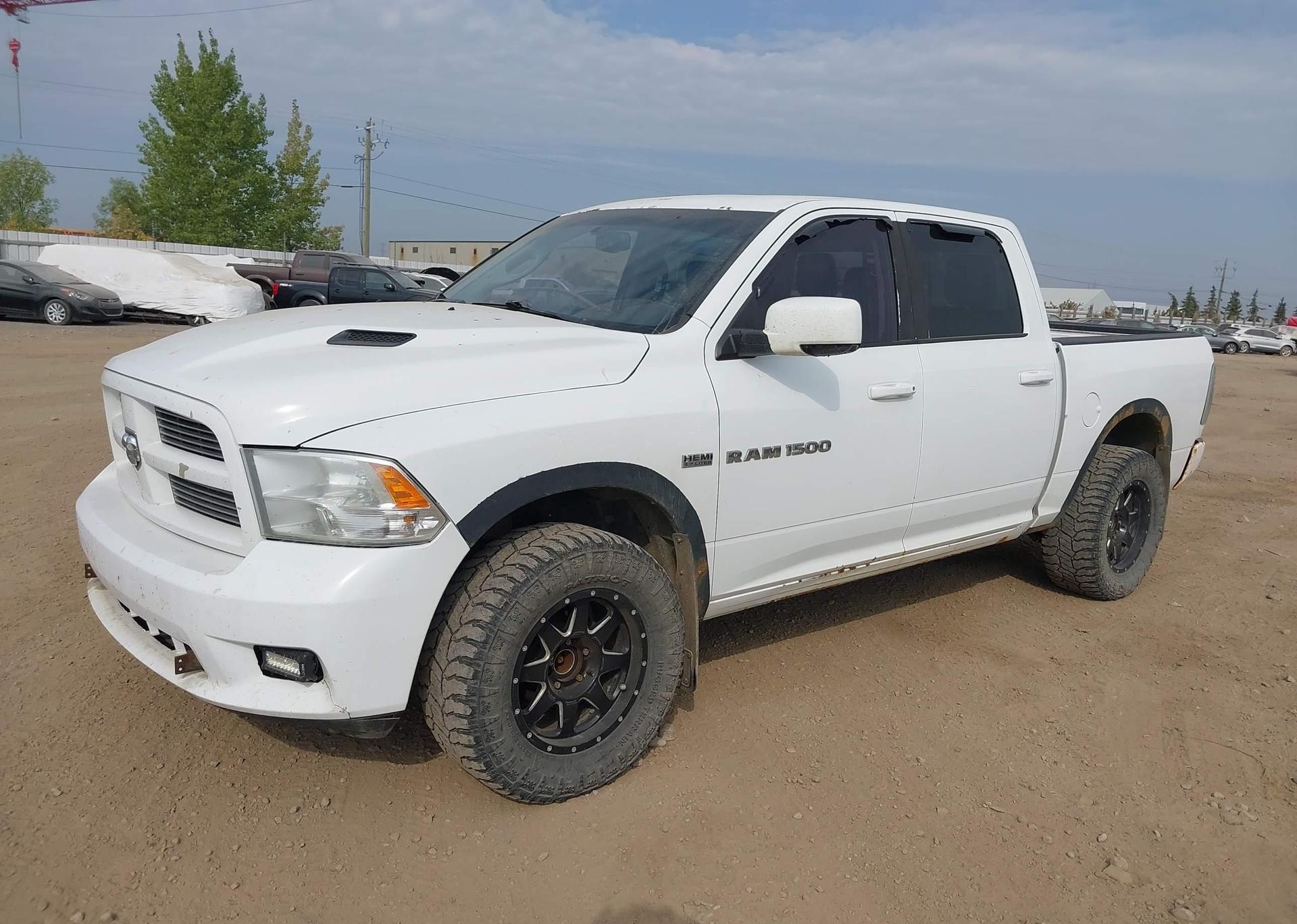 2012 RAM 1500 SPORT