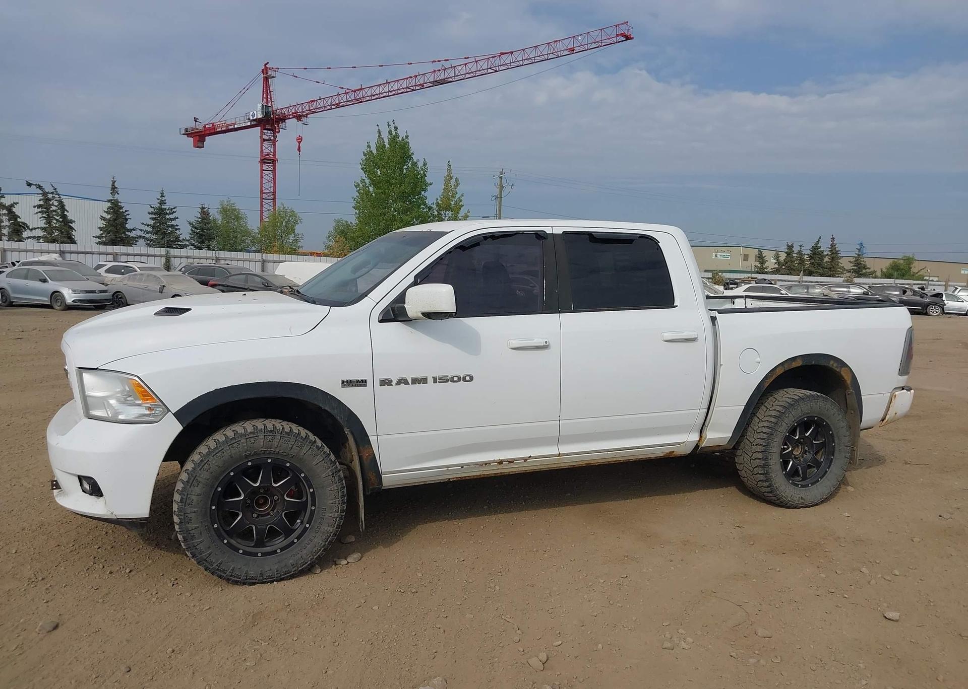 2012 RAM 1500 SPORT