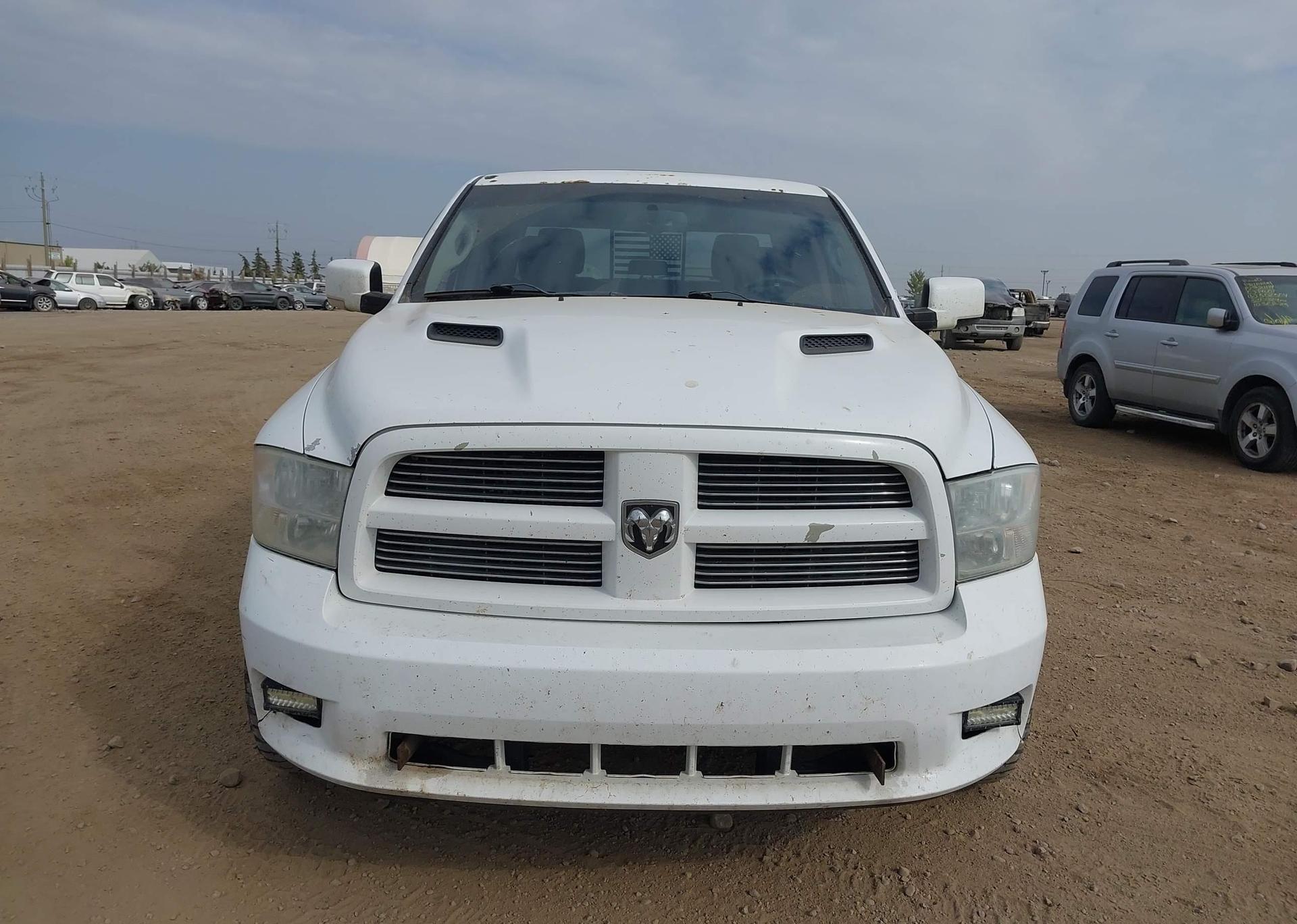 2012 RAM 1500 SPORT