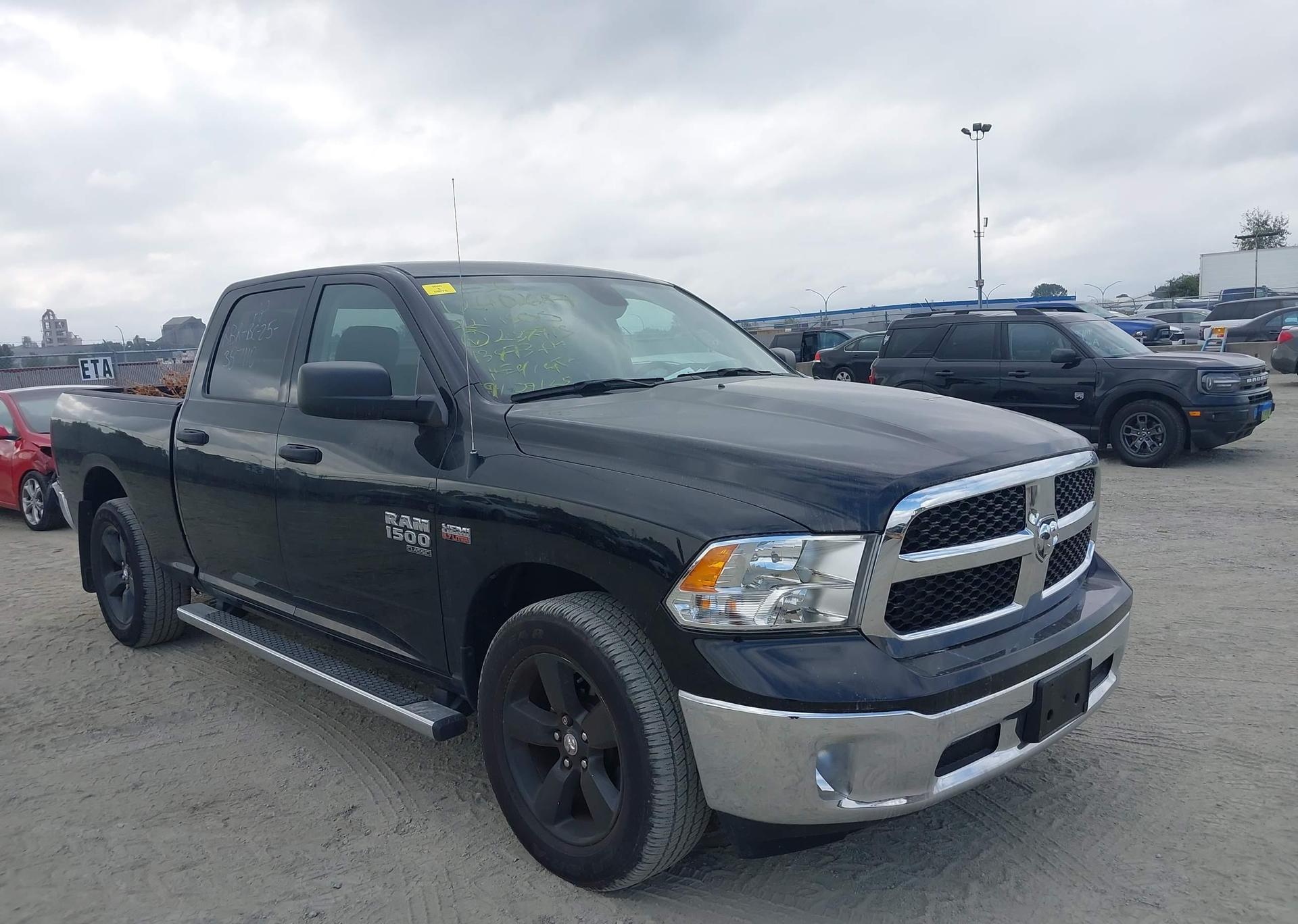 2022 RAM 1500 CLASSIC TRADESMAN