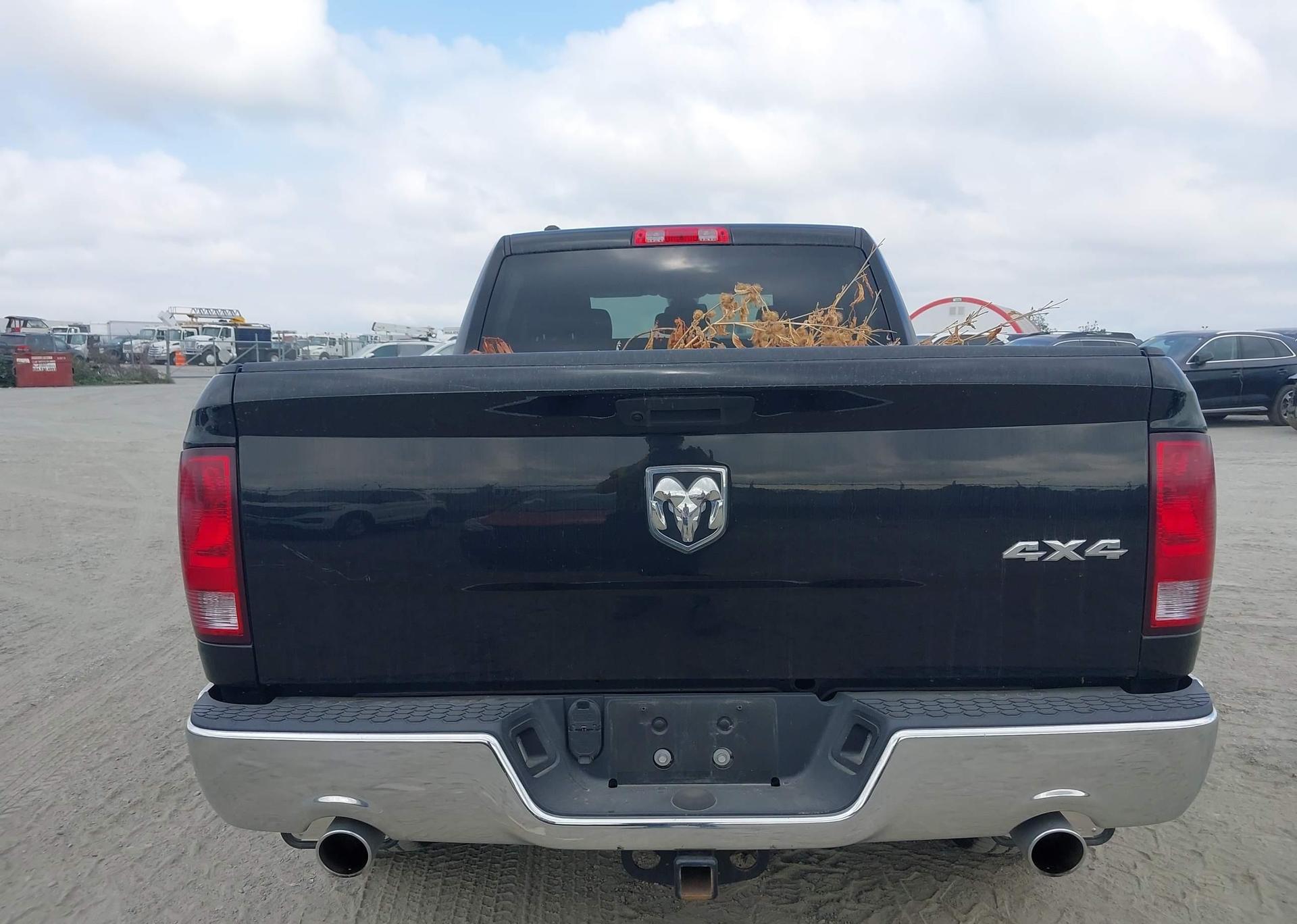2022 RAM 1500 CLASSIC TRADESMAN
