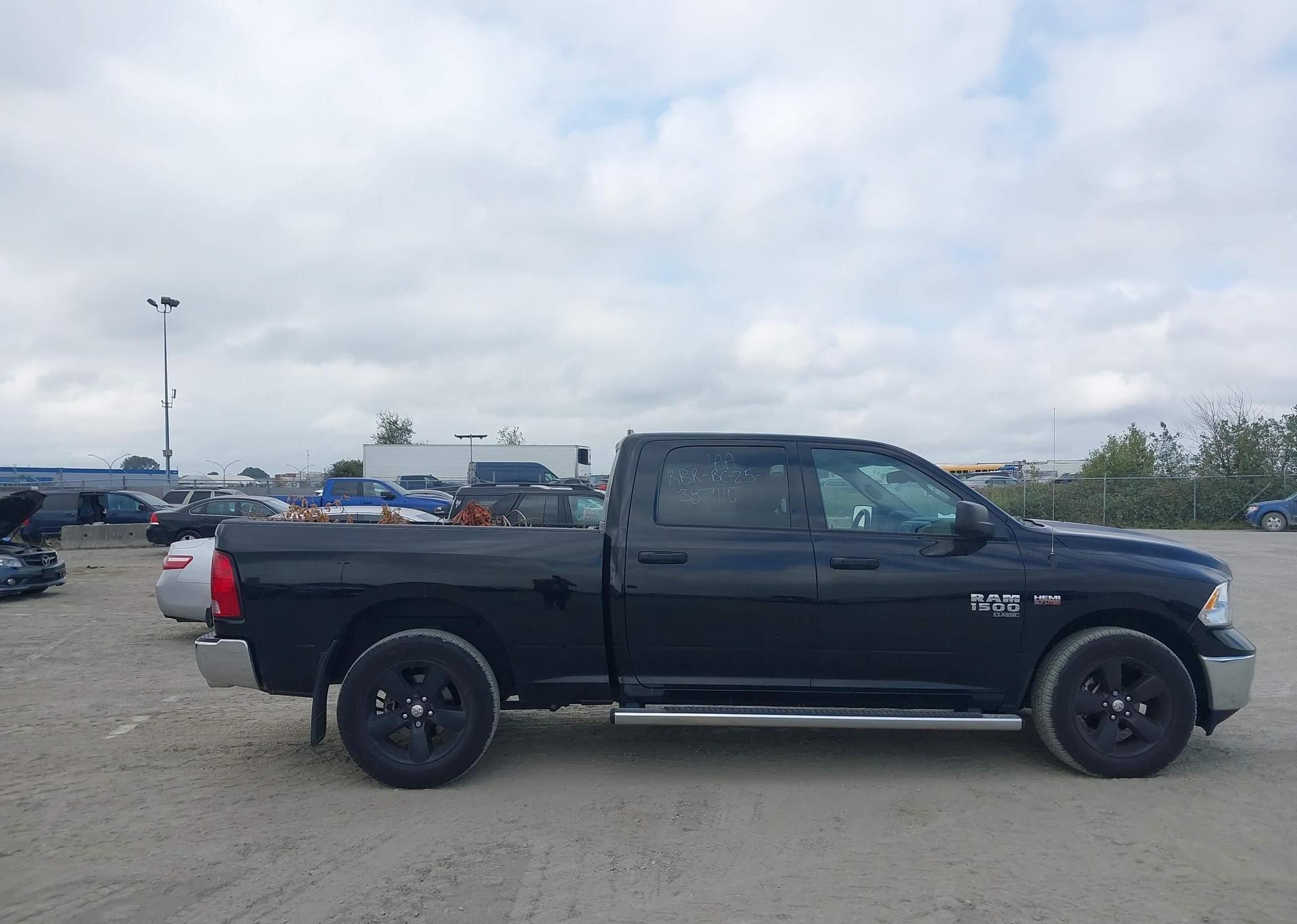 2022 RAM 1500 CLASSIC TRADESMAN