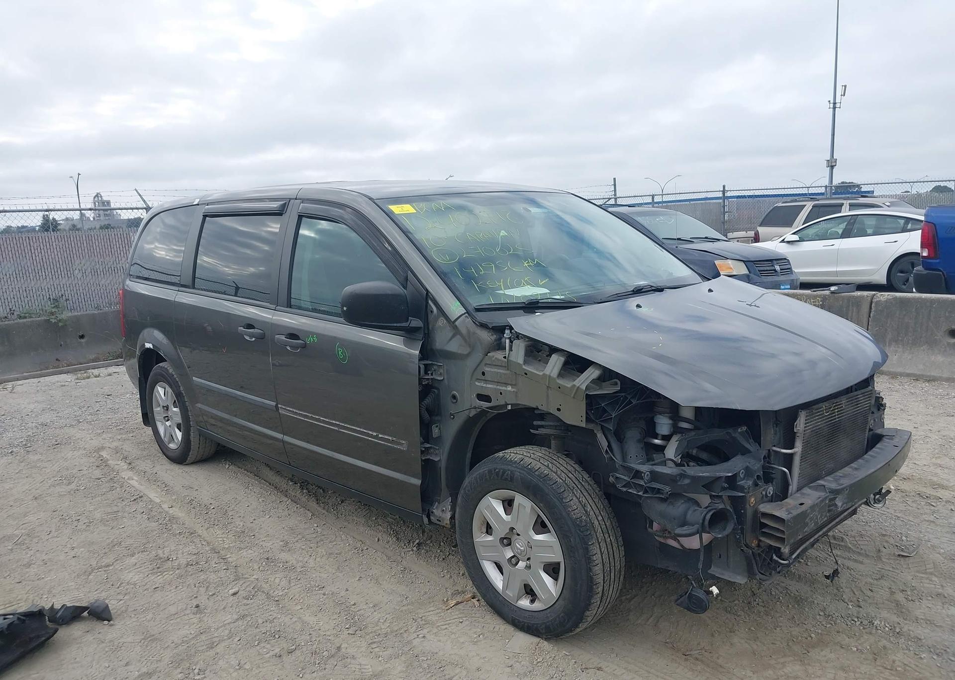 2010 DODGE GRAND CARAVAN SE