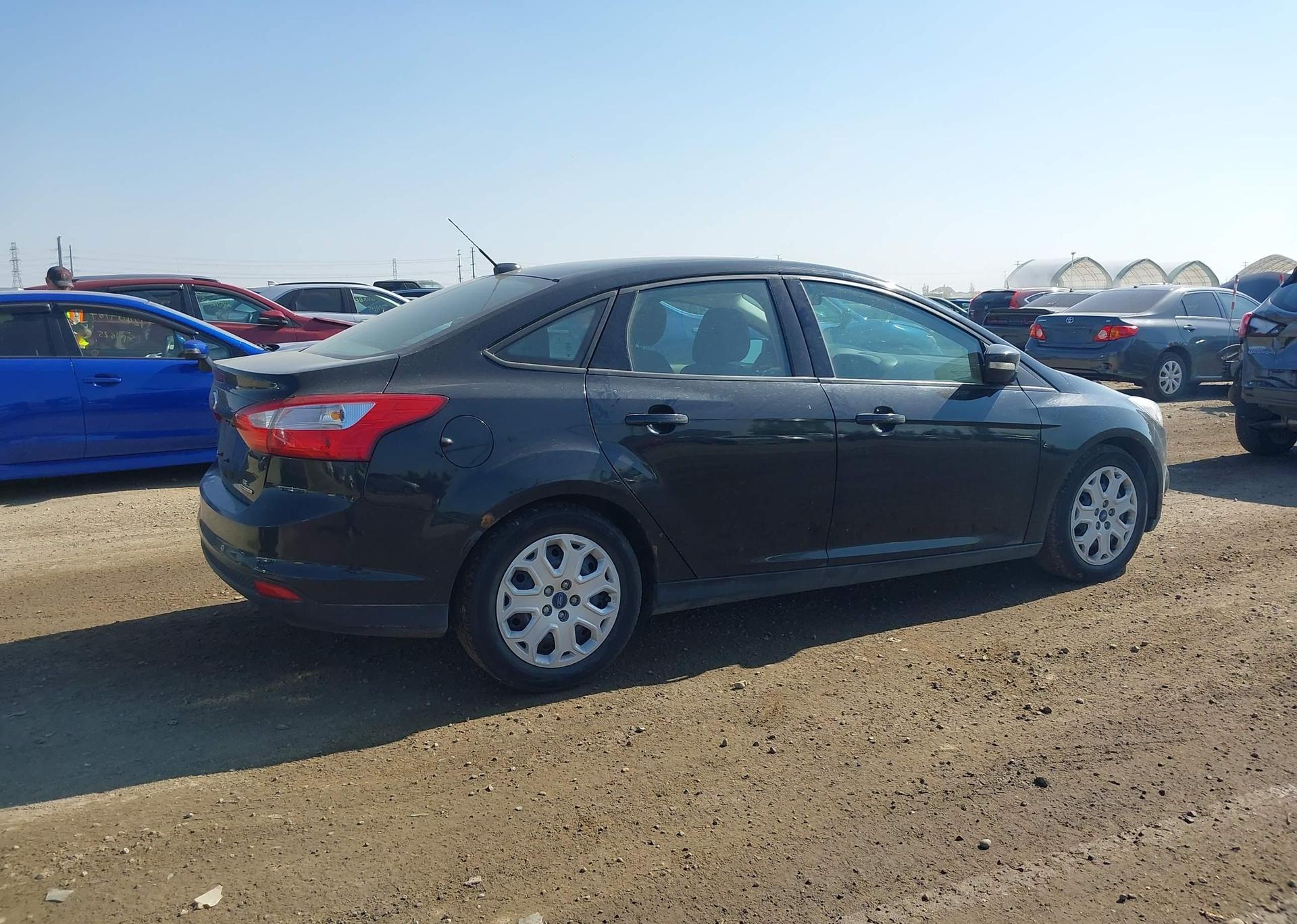 2014 FORD FOCUS SE