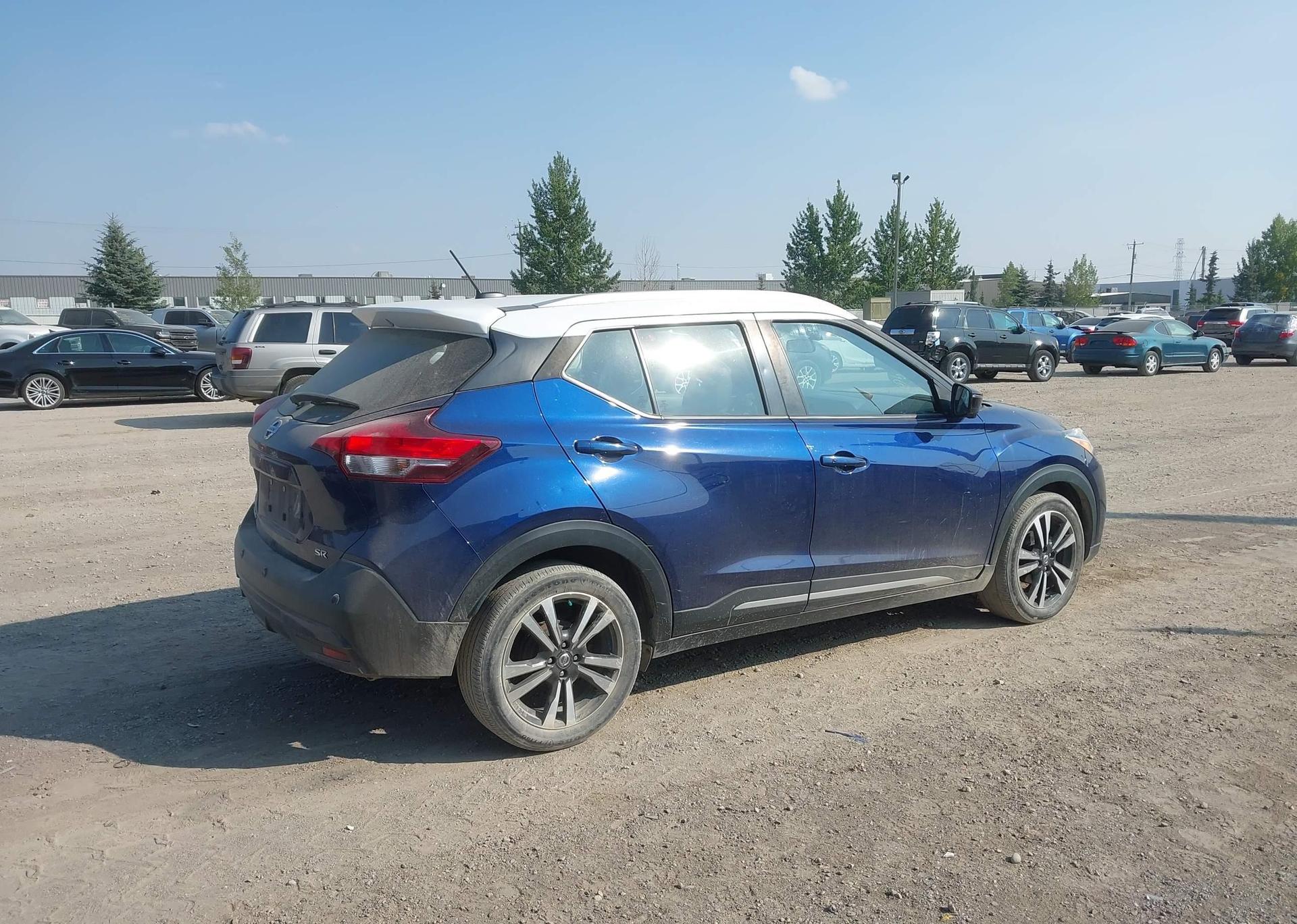 2020 NISSAN KICKS SR