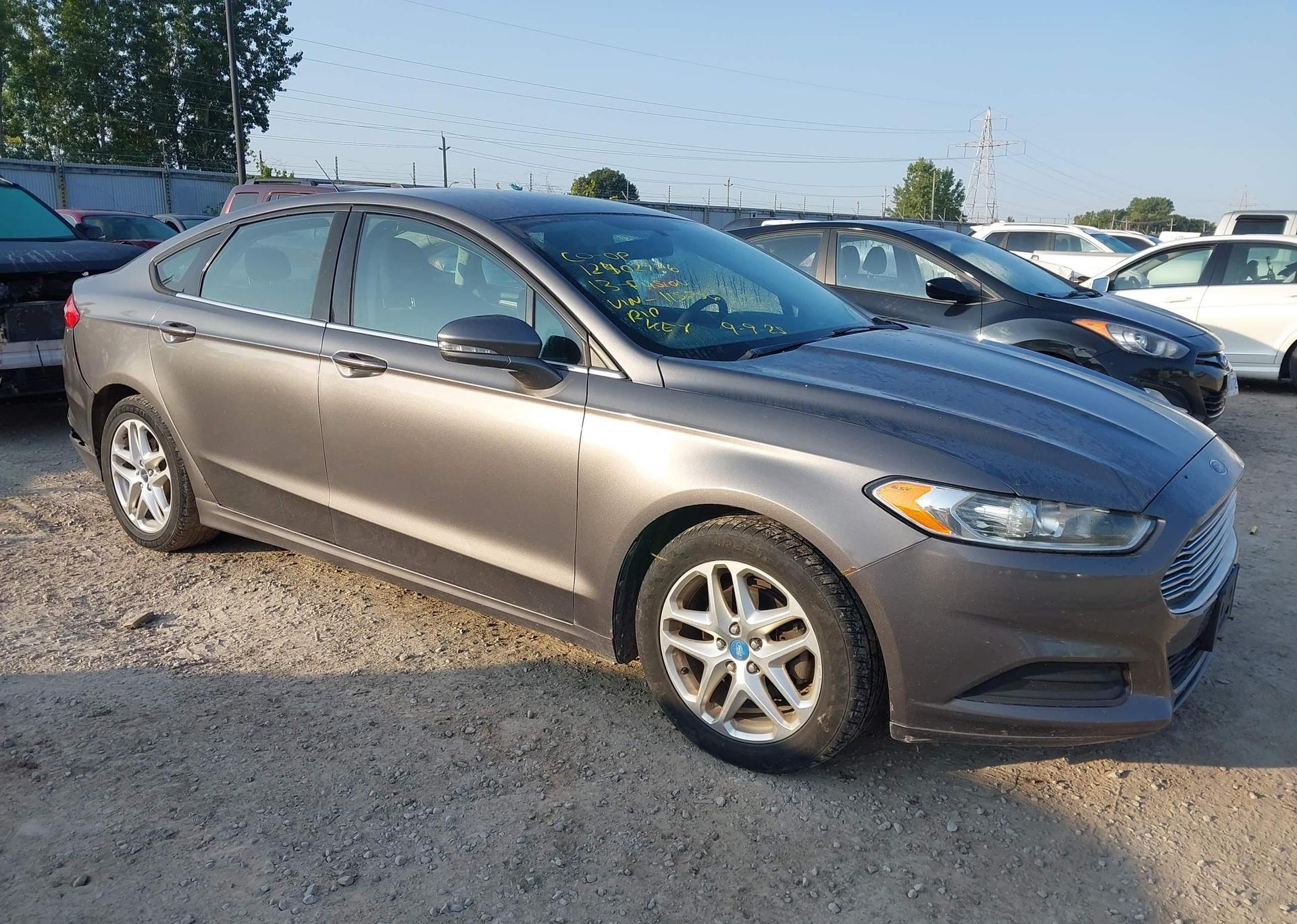 2013 FORD FUSION SE