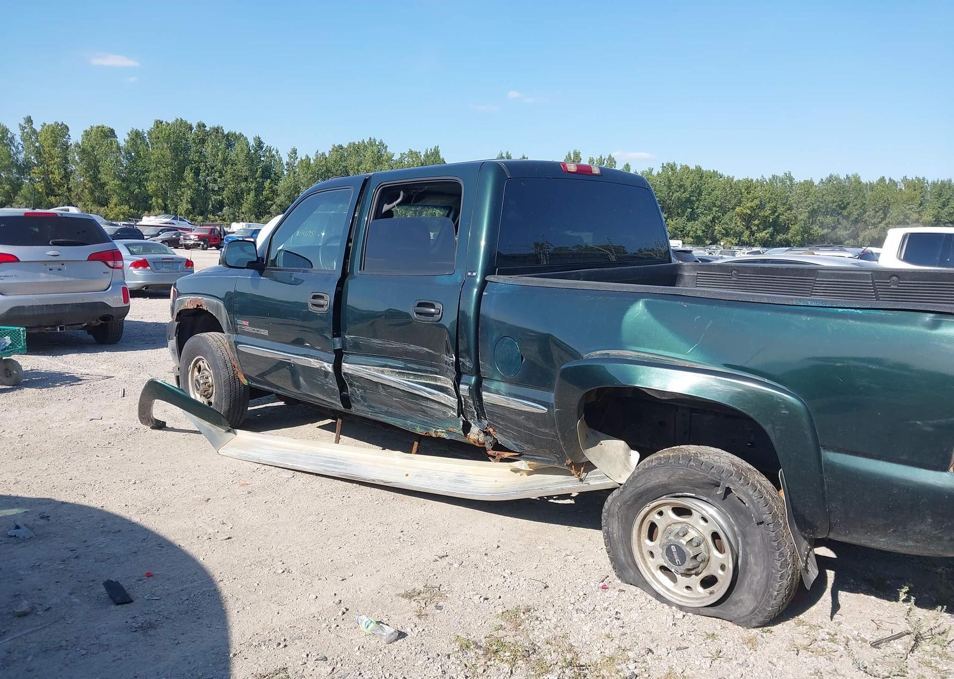 2002 GMC SIERRA 2500HD SL