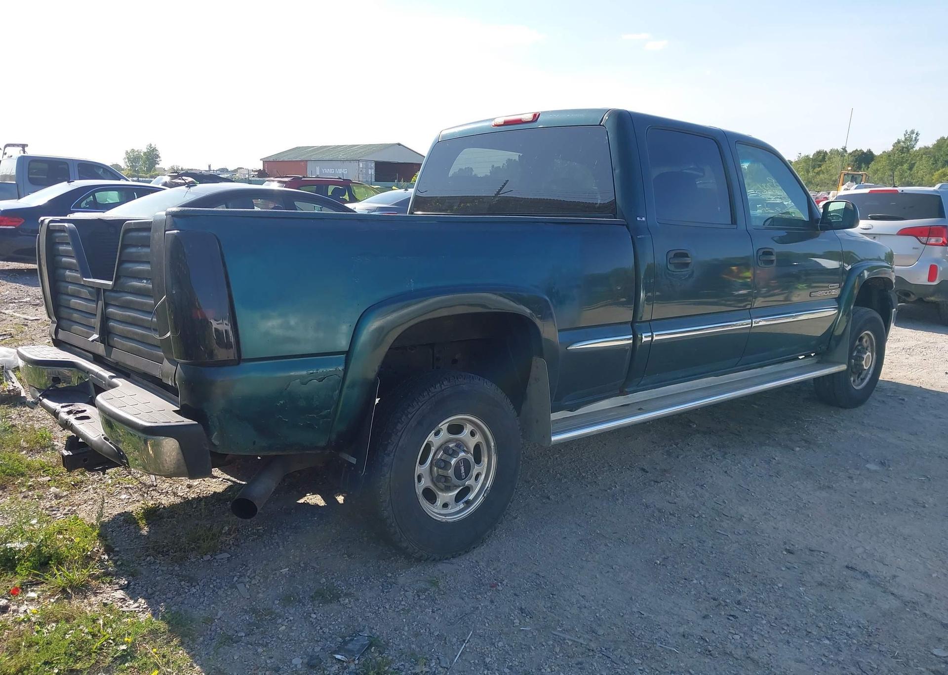 2002 GMC SIERRA 2500HD SL