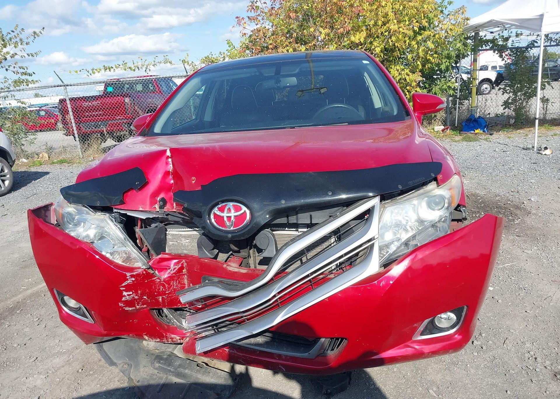 2015 TOYOTA VENZA LE