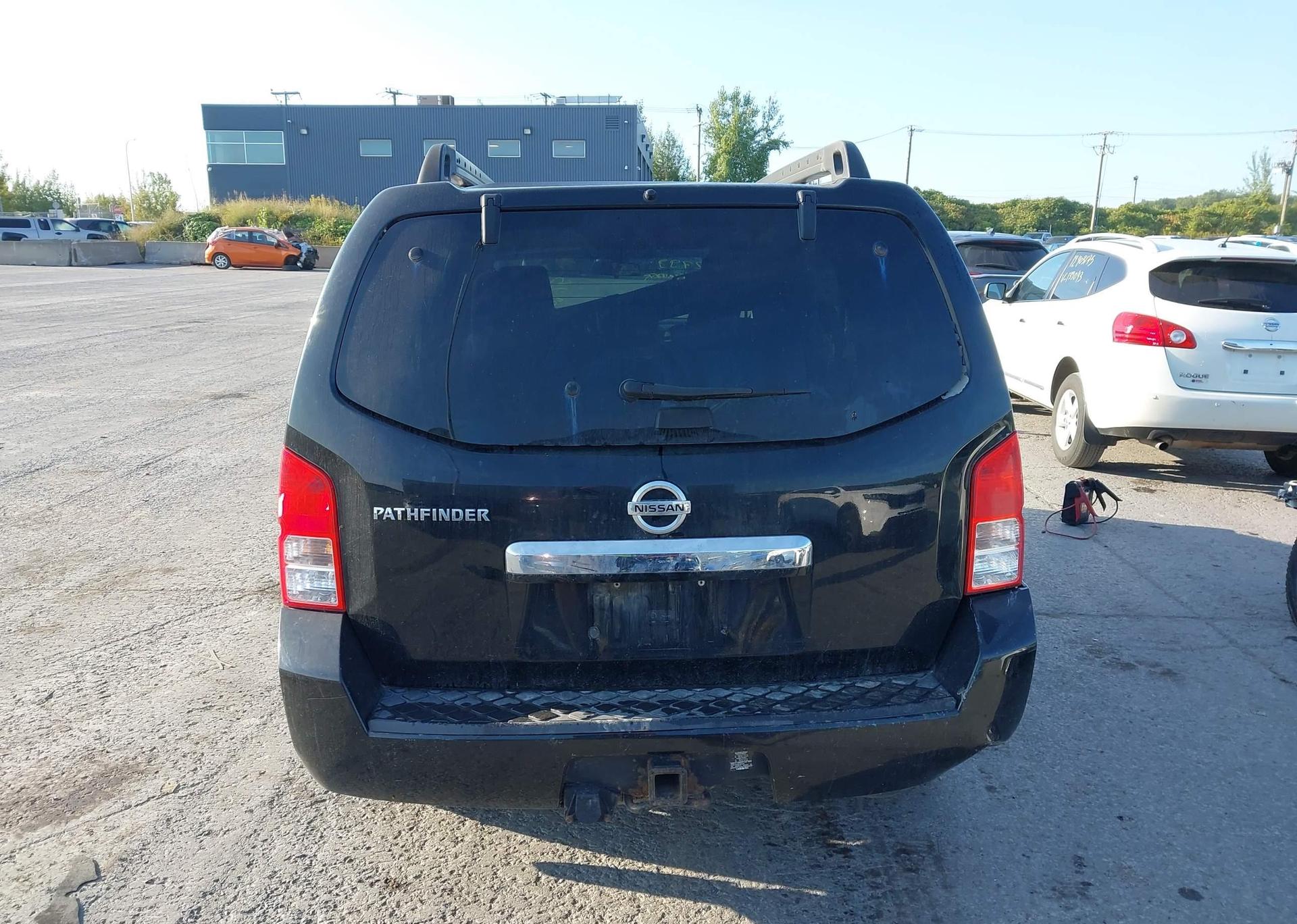 2012 NISSAN PATHFINDER S