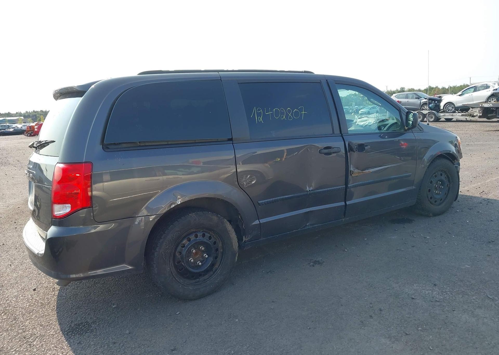 2018 DODGE GRAND CARAVAN SE