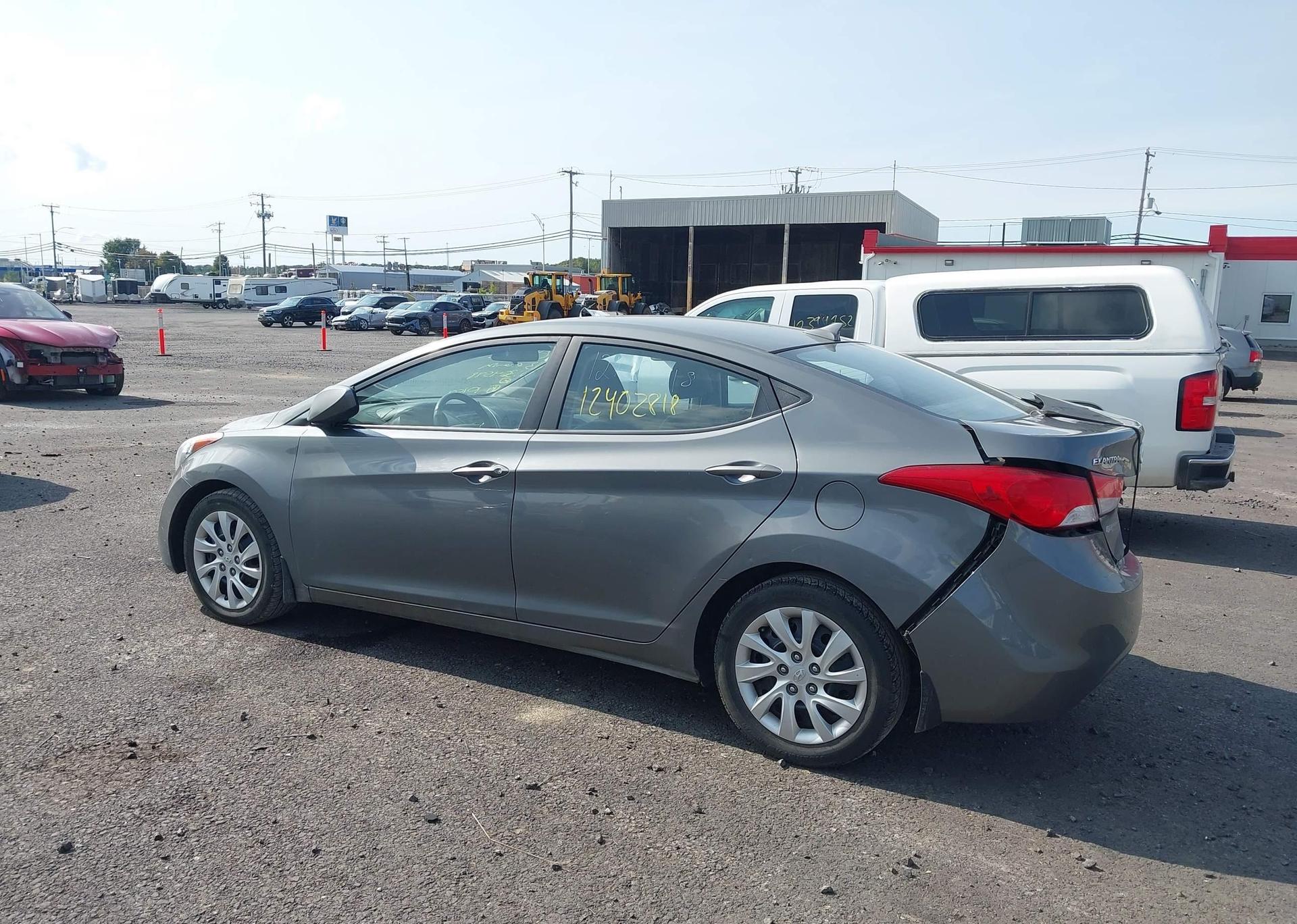 2013 HYUNDAI ELANTRA GLS