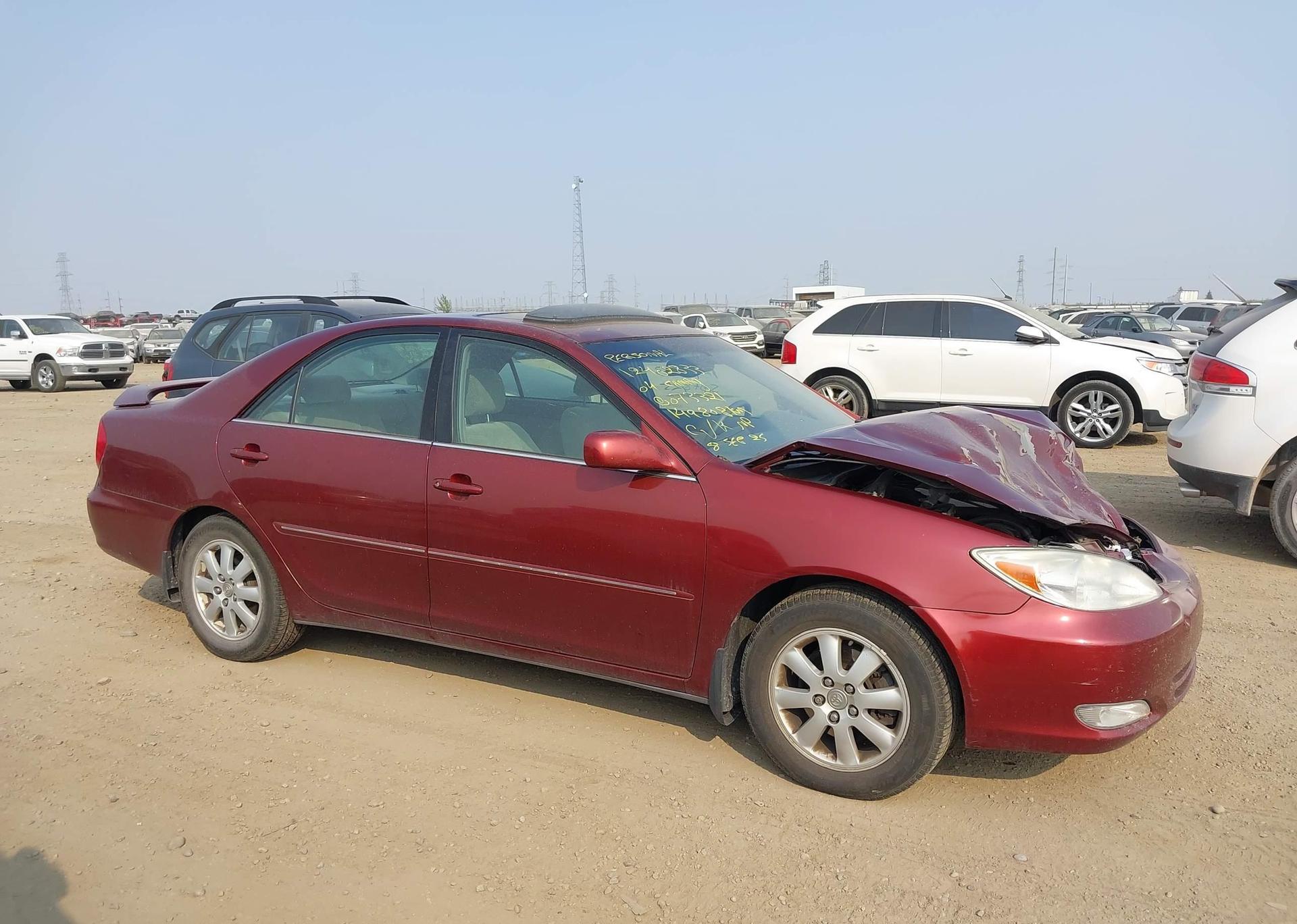 2004 TOYOTA CAMRY LE