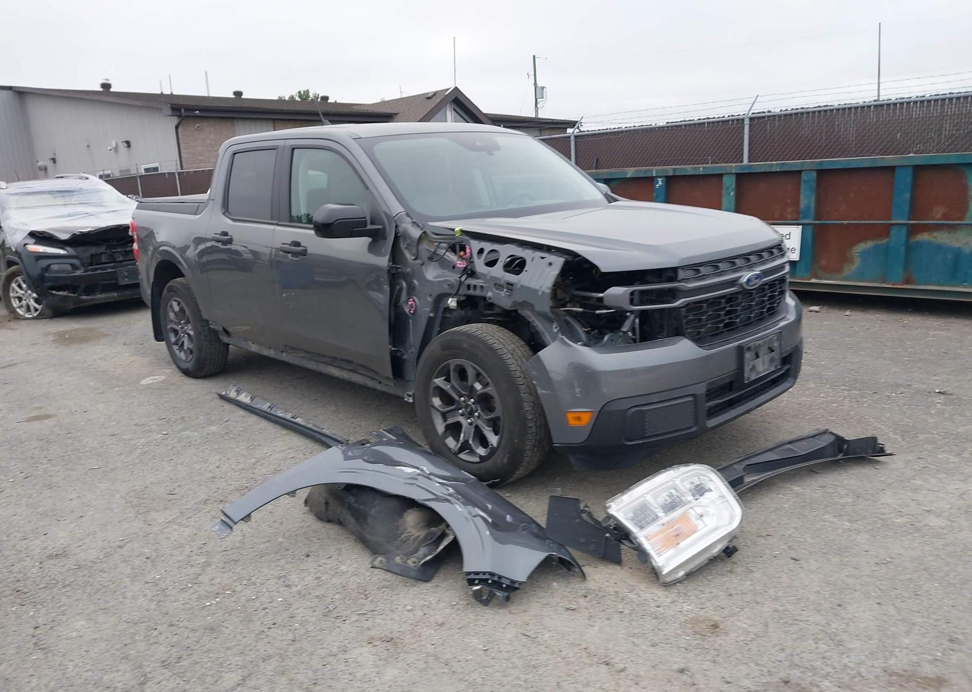 2024 FORD MAVERICK XLT