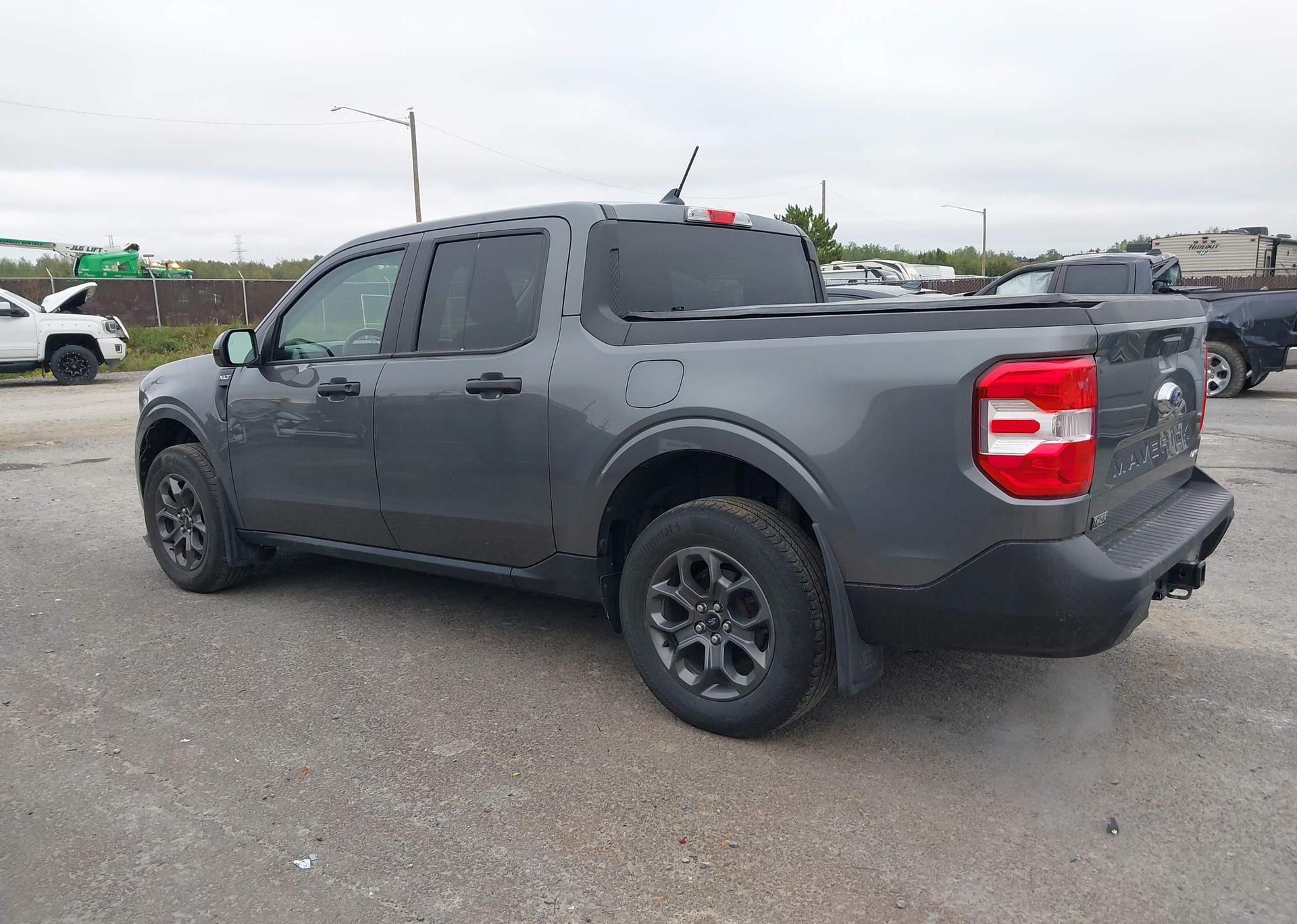2024 FORD MAVERICK XLT