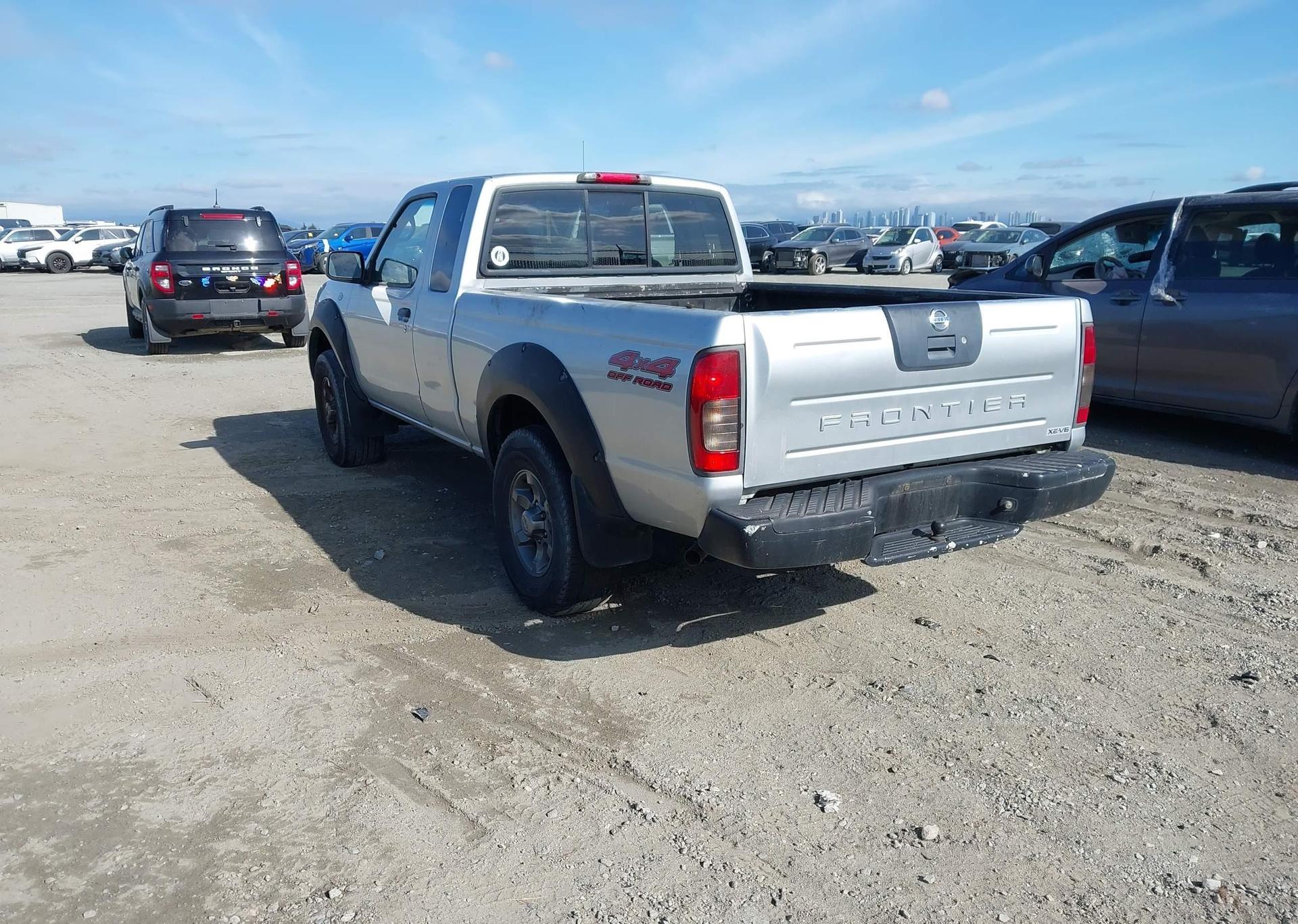 2002 NISSAN FRONTIER