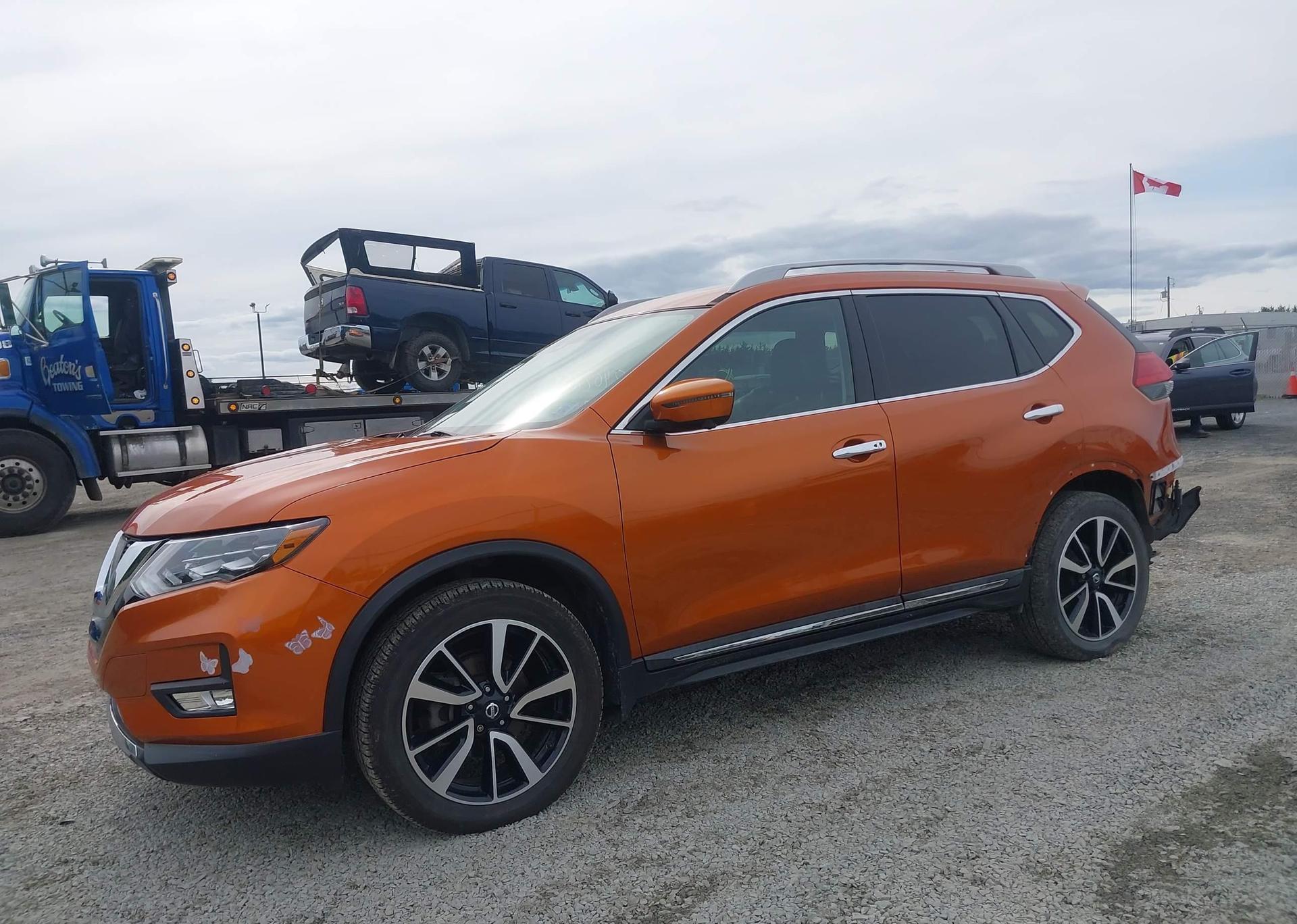 2017 NISSAN ROGUE S