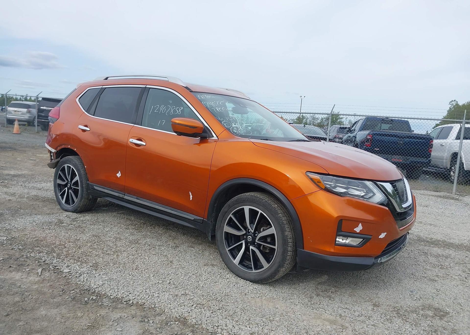 2017 NISSAN ROGUE S