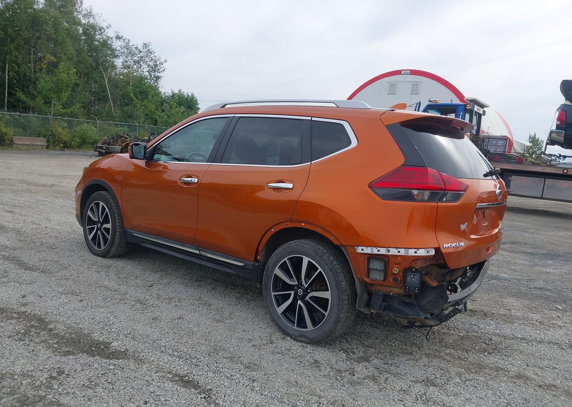 2017 NISSAN ROGUE S