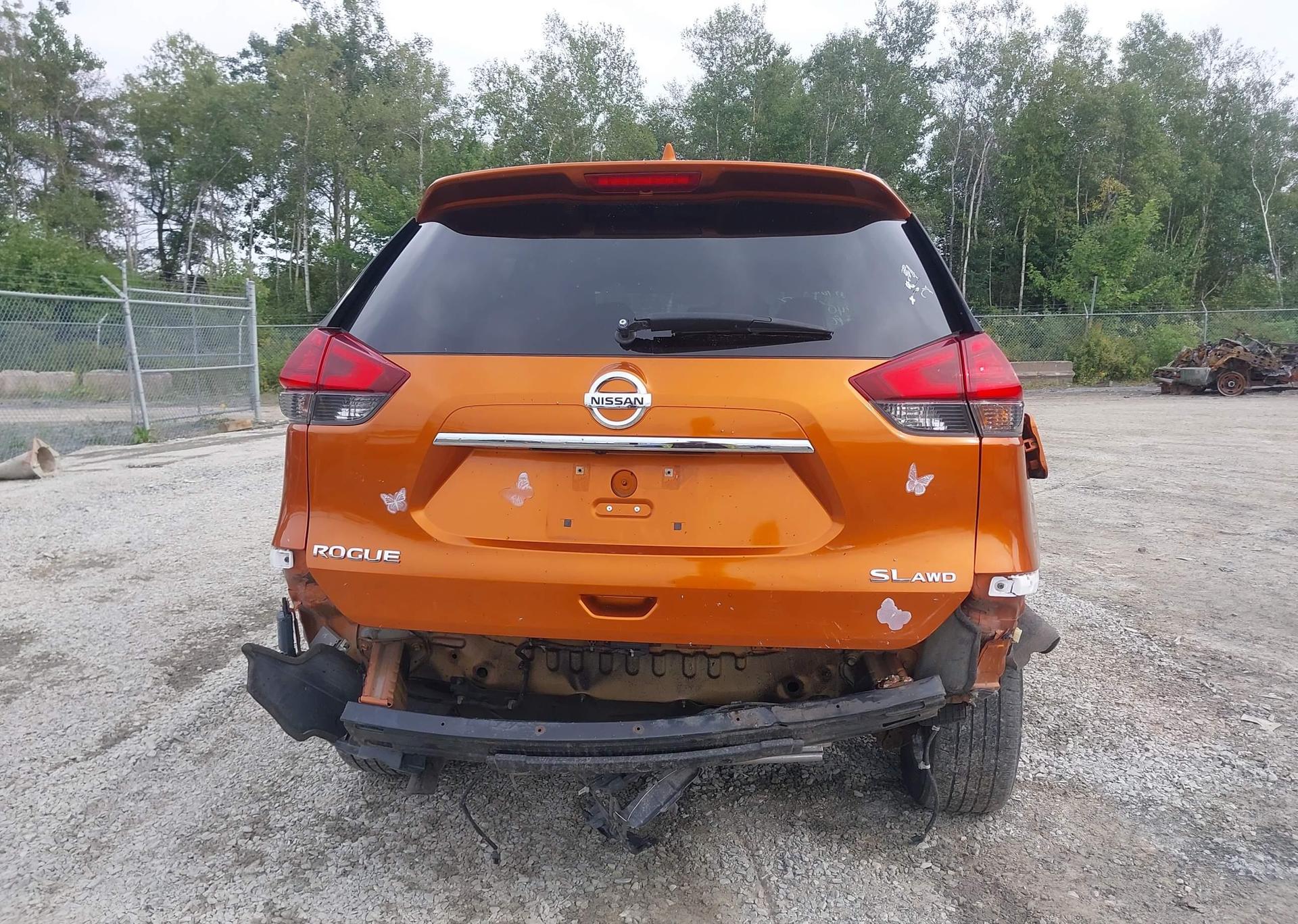 2017 NISSAN ROGUE S